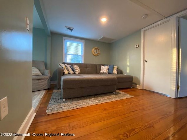 222 Woodland Ave, Avon, NJ 07717