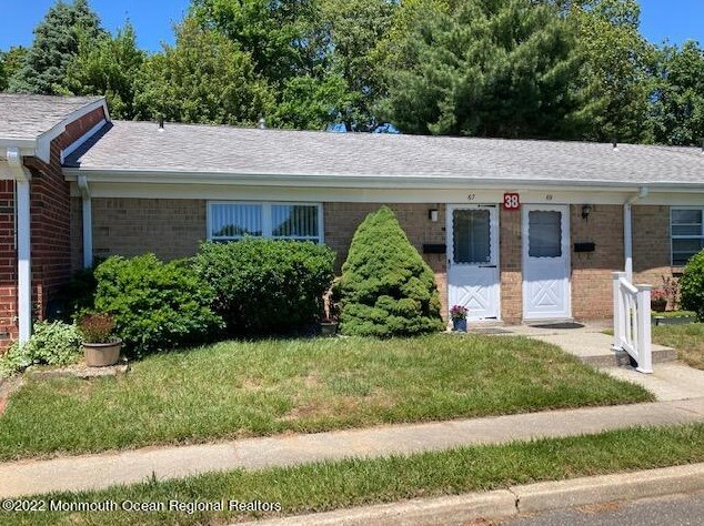67 Skyline Dr #168, Bricktown, NJ 08724