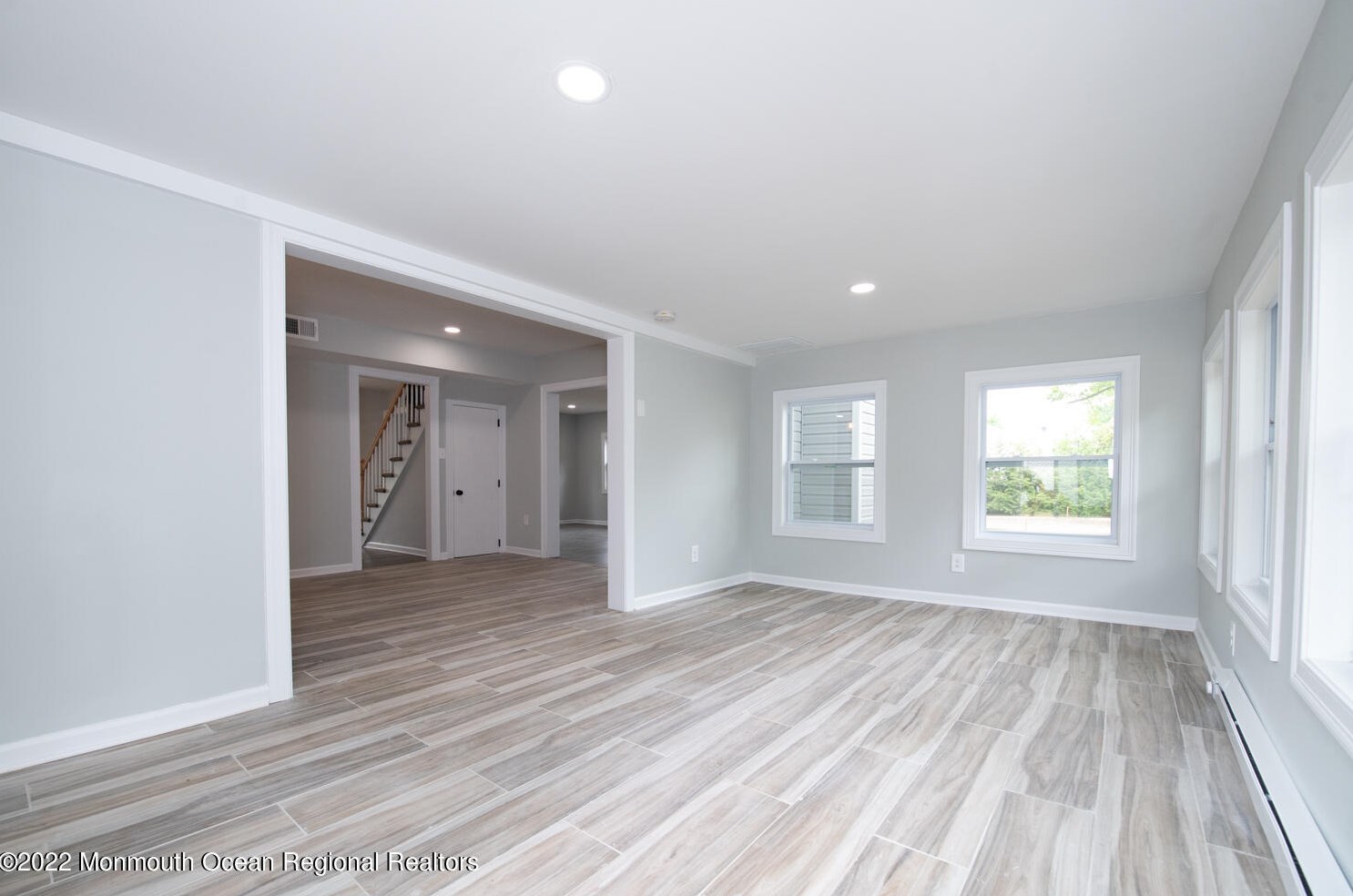 46 Avondale Ln, Matawan NJ  07747-1235 exterior