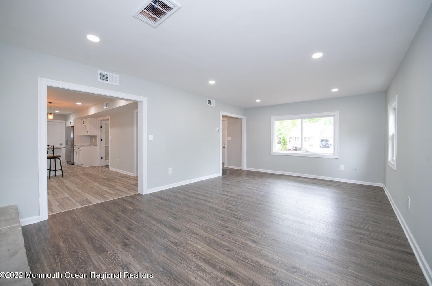 46 Avondale Ln, Matawan NJ  07747-1235 exterior