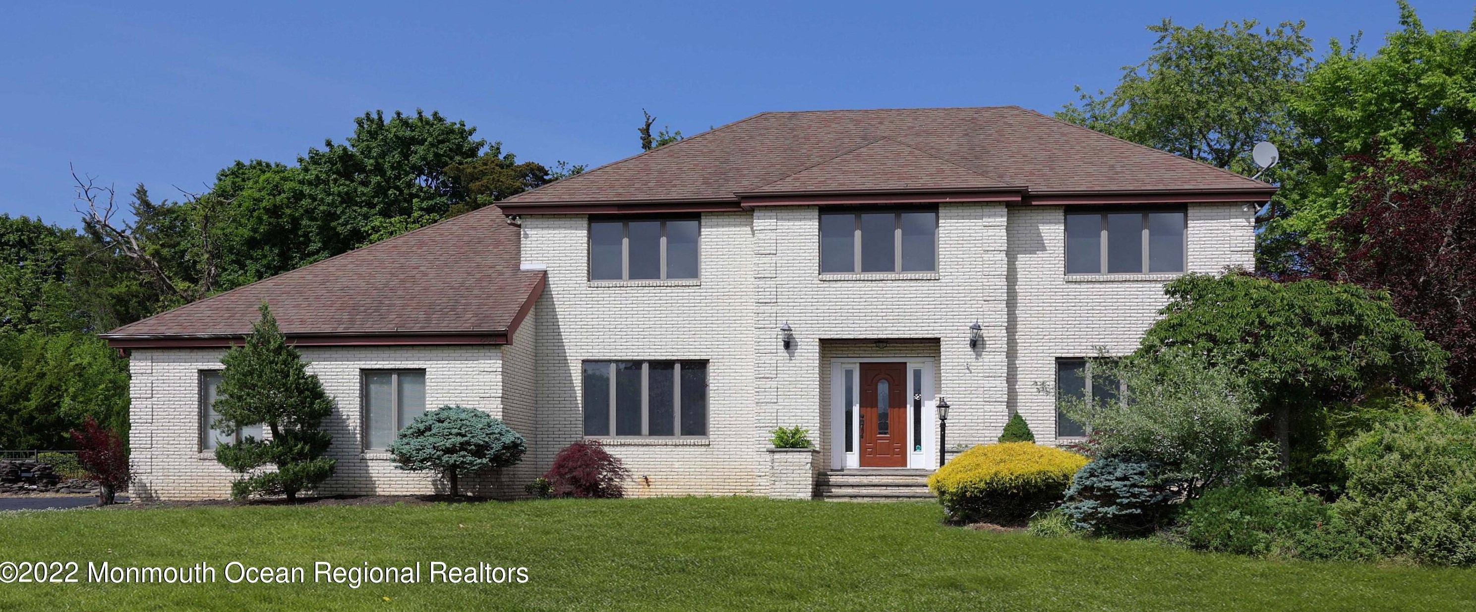 854 Brown Ct, Toms River, NJ 08753