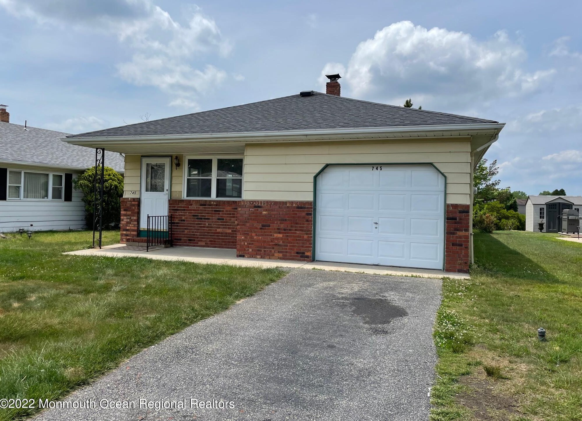 745 Jamaica Blvd, Toms River, NJ 08757-3712