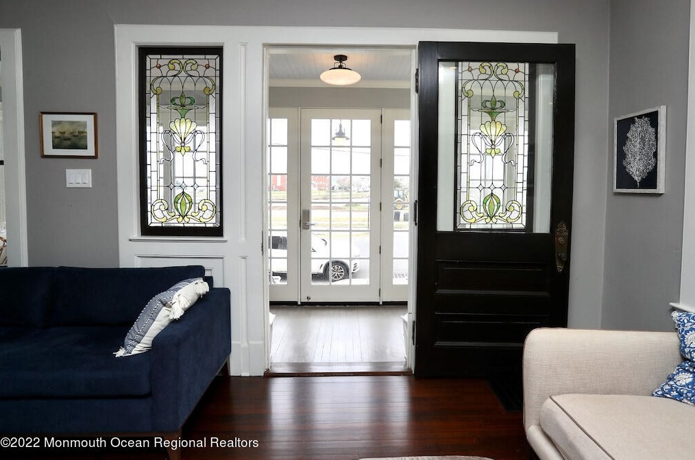 15 Broadway, Ocean Grove, NJ 07756