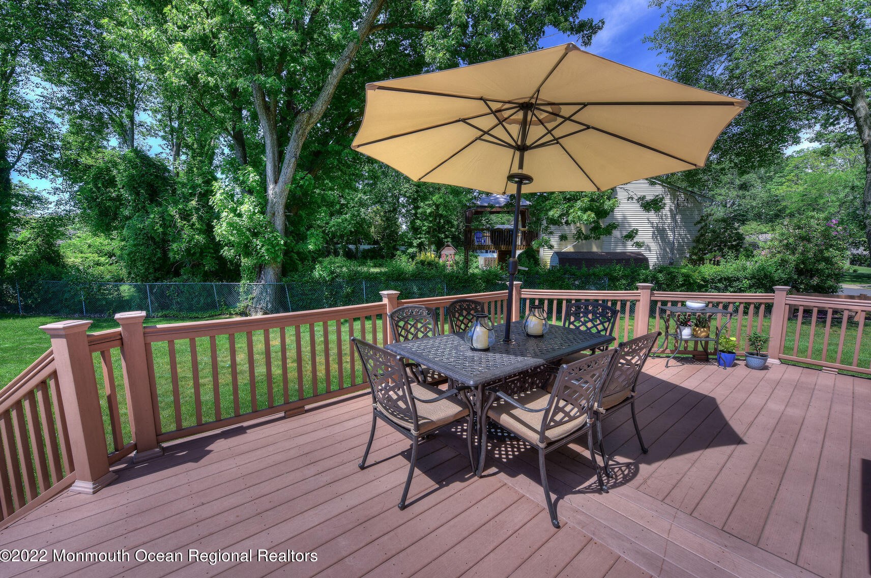 4 Teabury Ln, Oakhurst, NJ 07755-1243