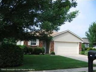 1962 Cherryvale Ct, Toms River, NJ 08755-0845