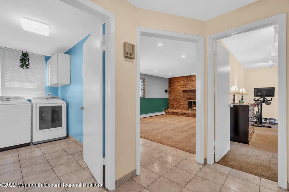 3 London Ct, Toms River NJ 08753-2215 exterior