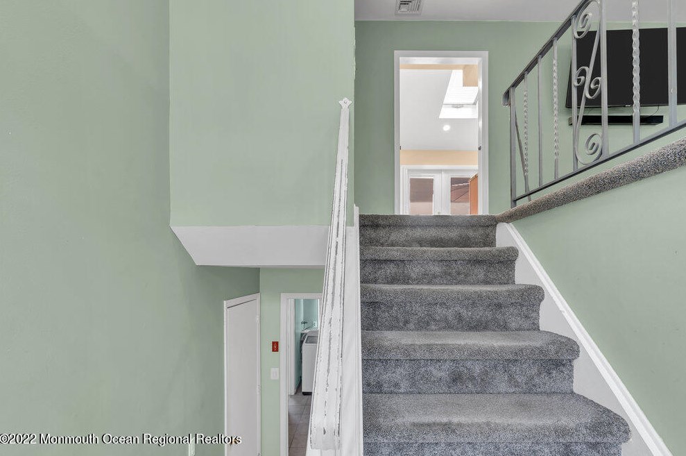 3 London Ct, Toms River NJ 08753-2215 exterior