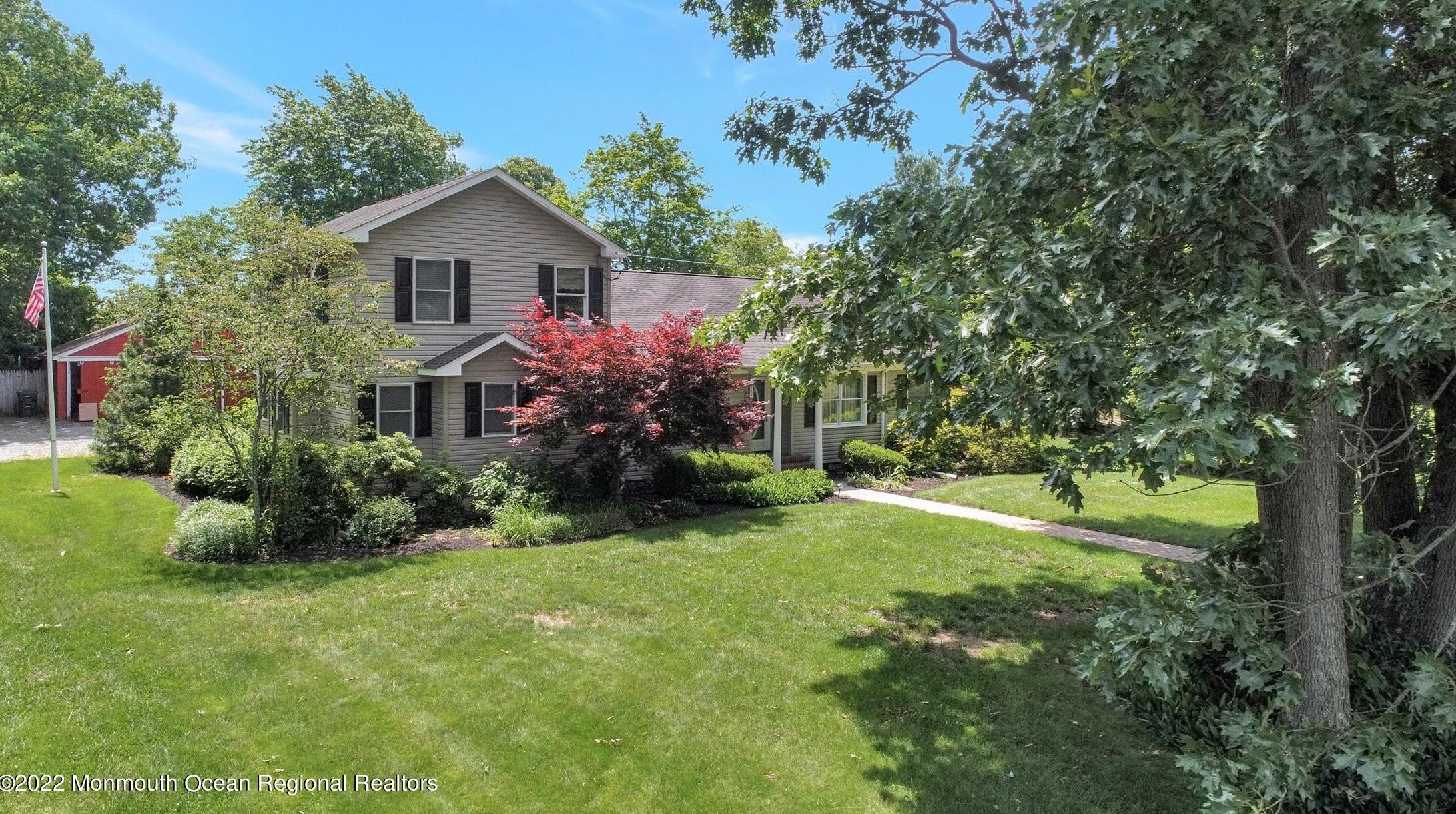 165 Sweetmans Ln, Millstone Township, NJ 08535-8107