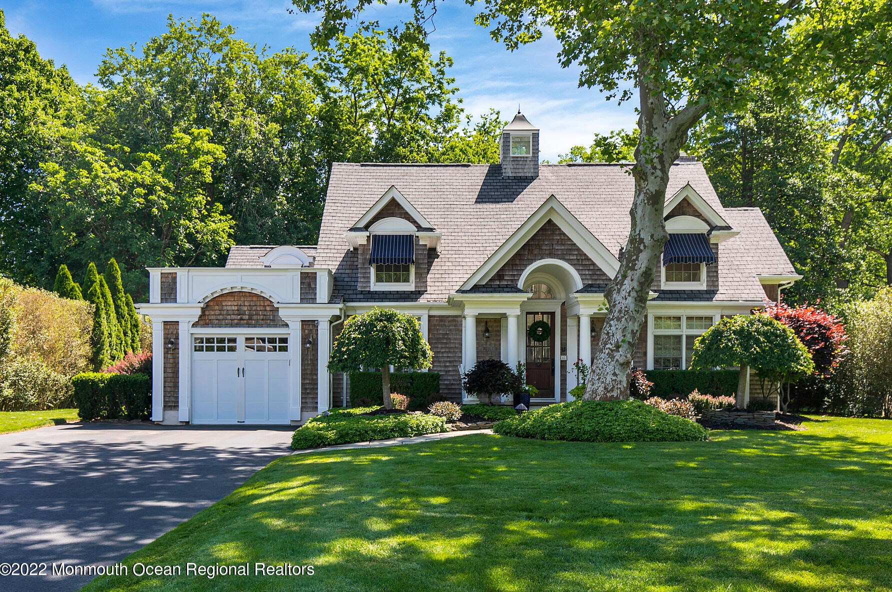 83 Harvey Ave, Lincroft, NJ 07738