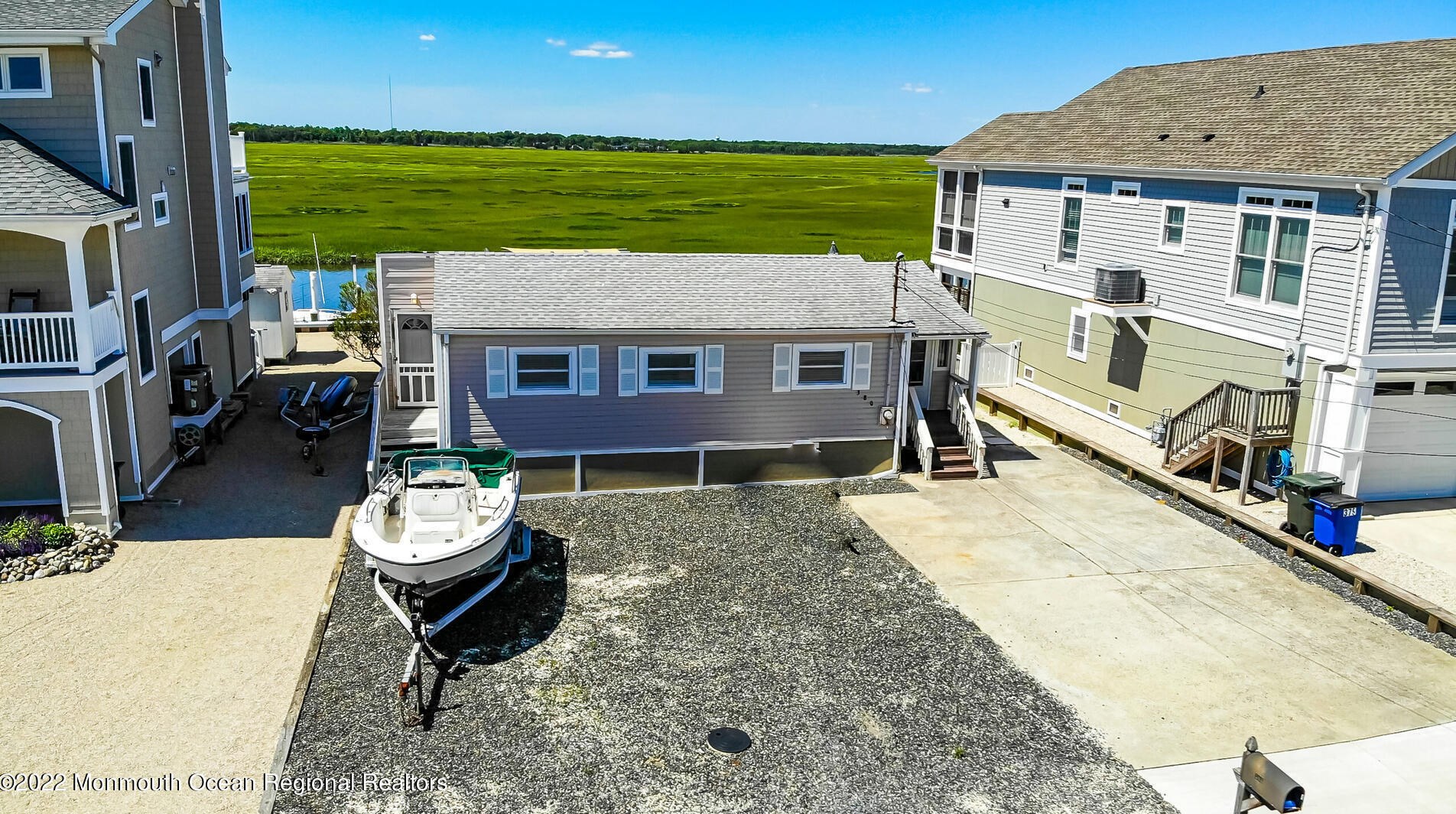 380 Kingfisher Rd, Tuckerton, NJ 08087