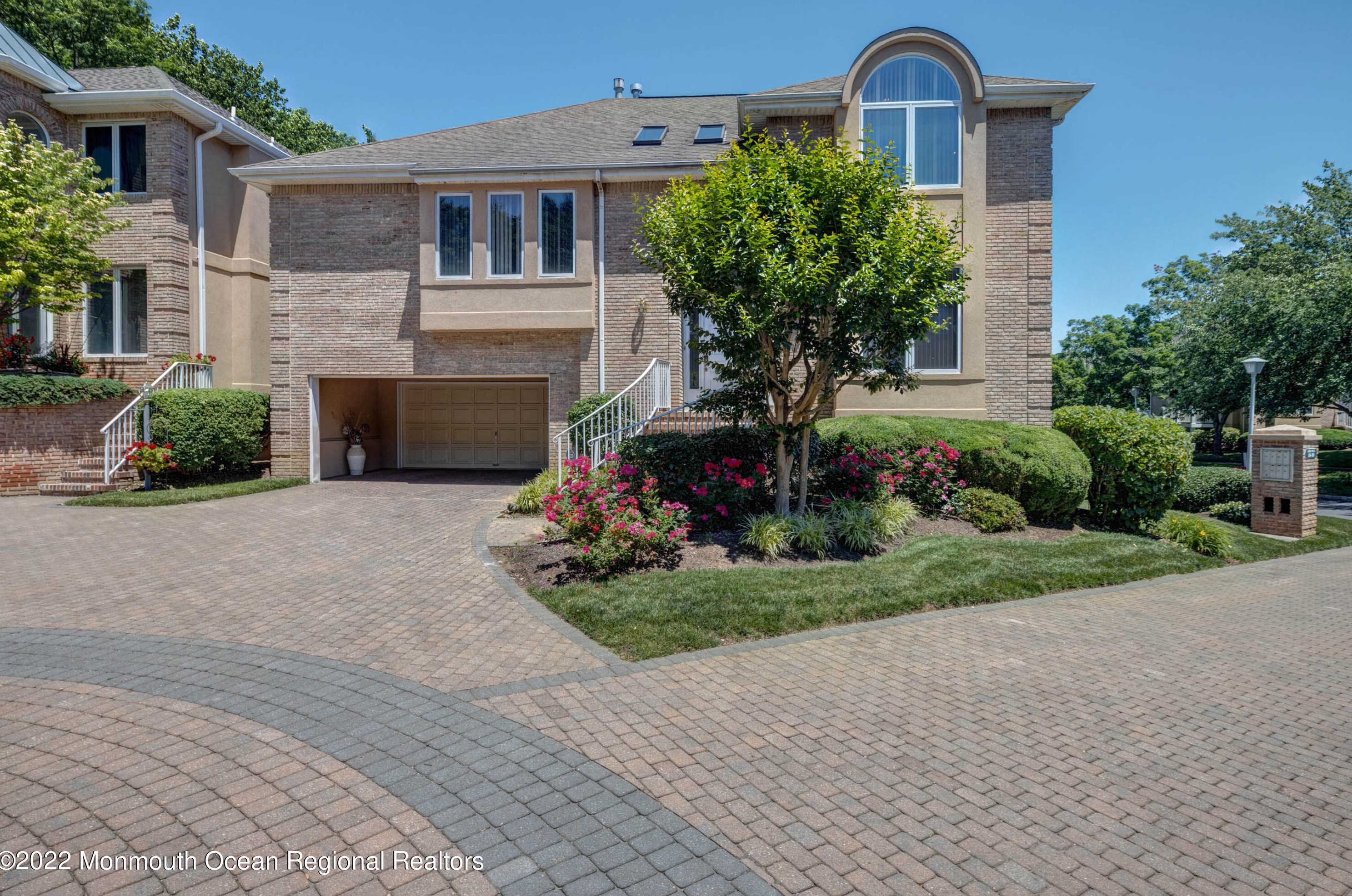 89 Mira Vista Ct #n089, Holmdel Village, NJ 07733