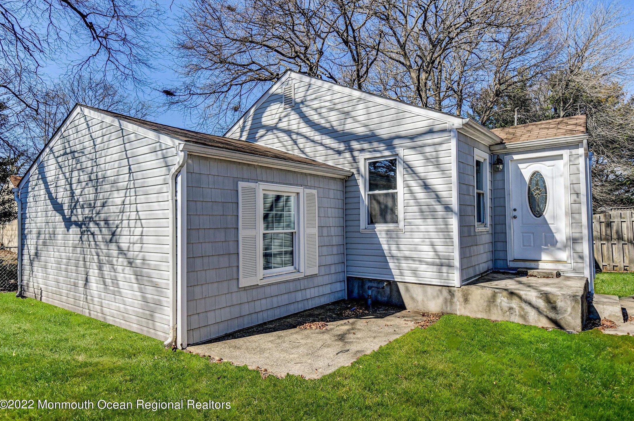 81 Pacific Ave, Ideal Beach, NJ 07734