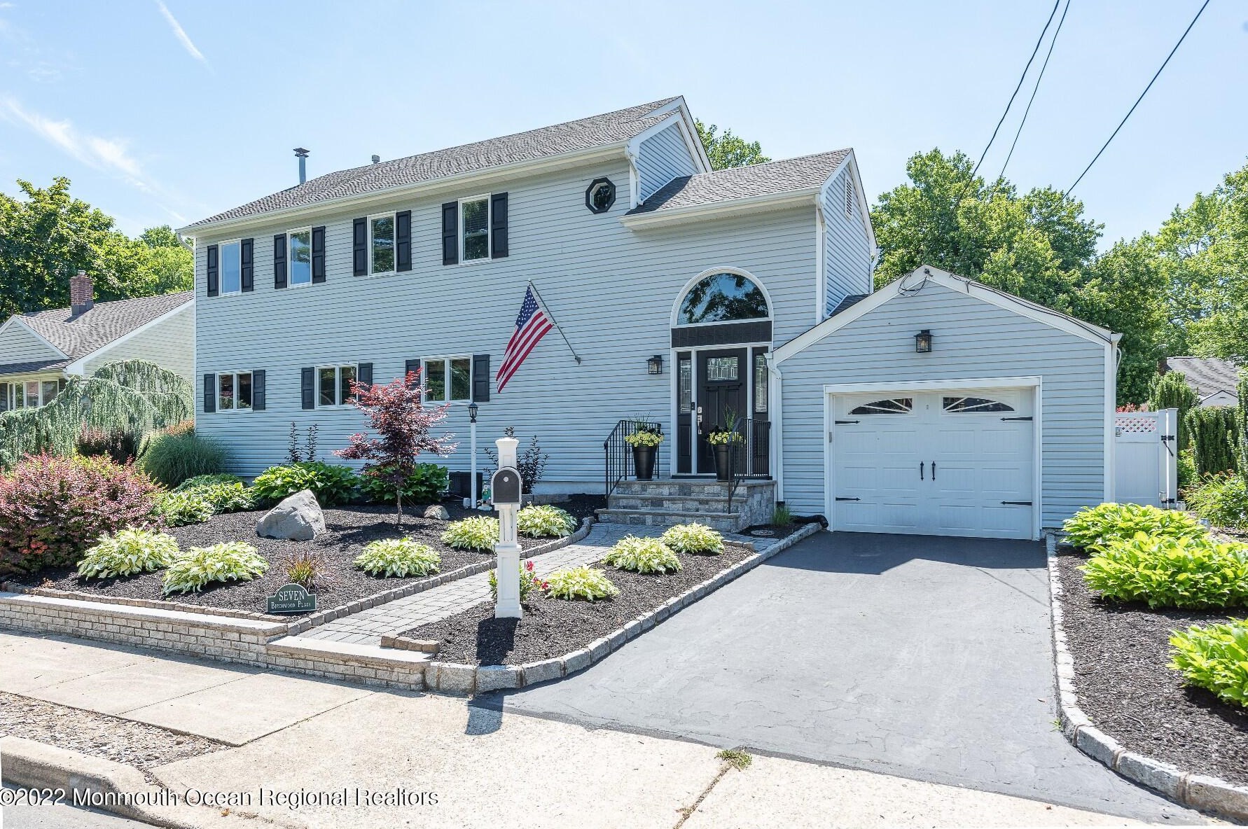7 Birchwood Pl, Leonardo, NJ 07737