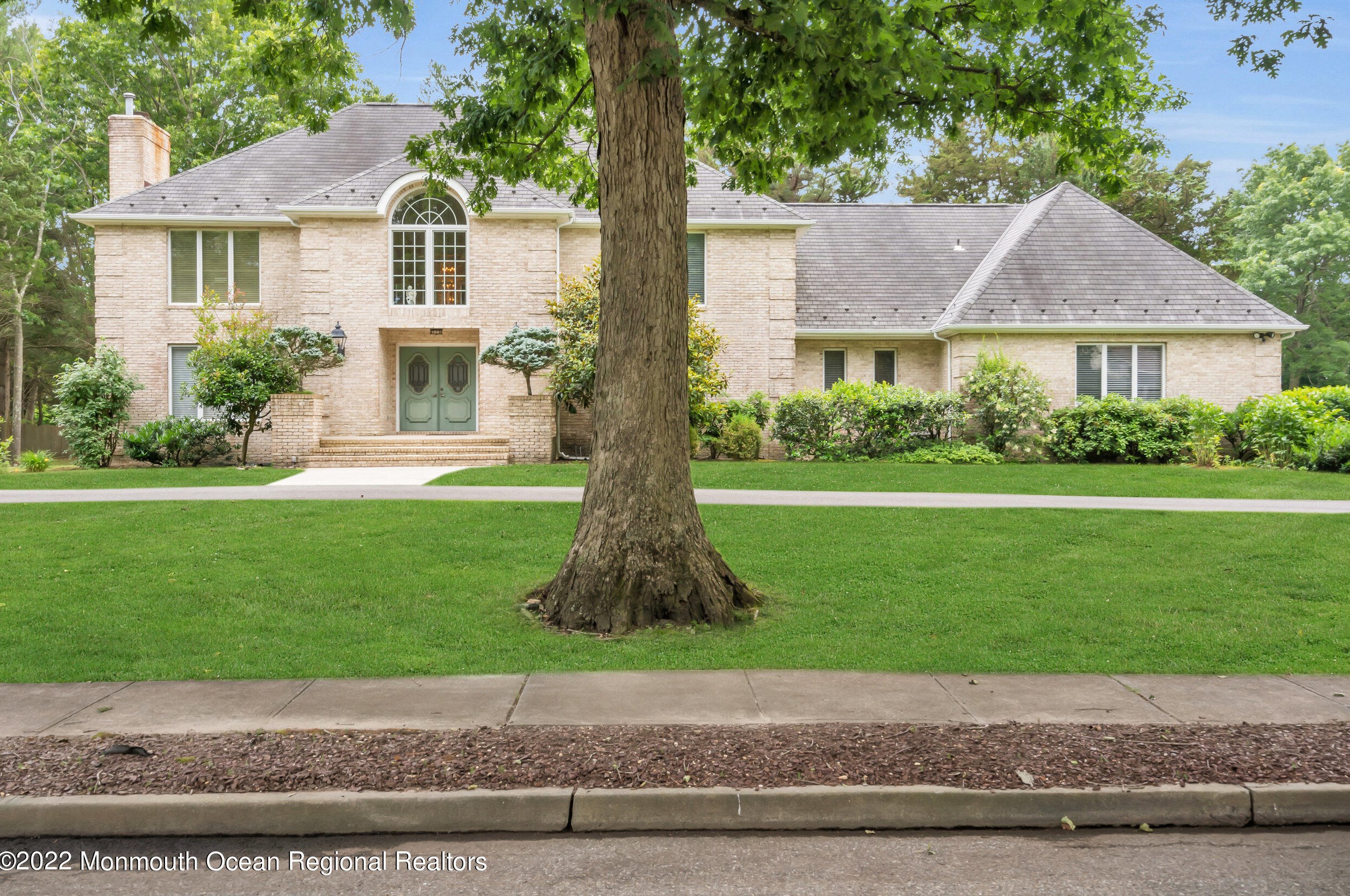 1187 Cynthia Ln, Toms River, NJ 08755-1602