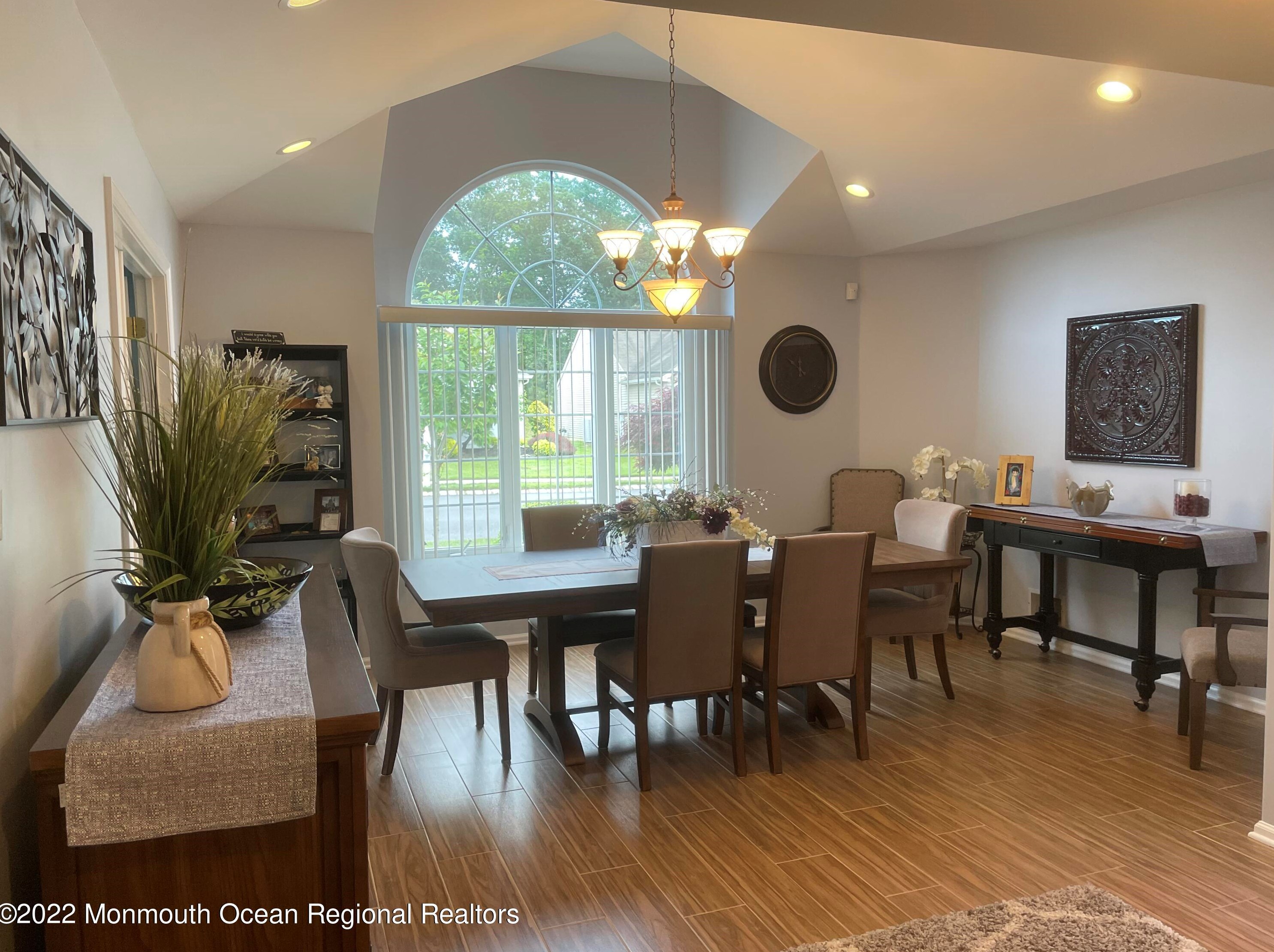 34 Merion Ln, Jackson Twp, NJ 08527