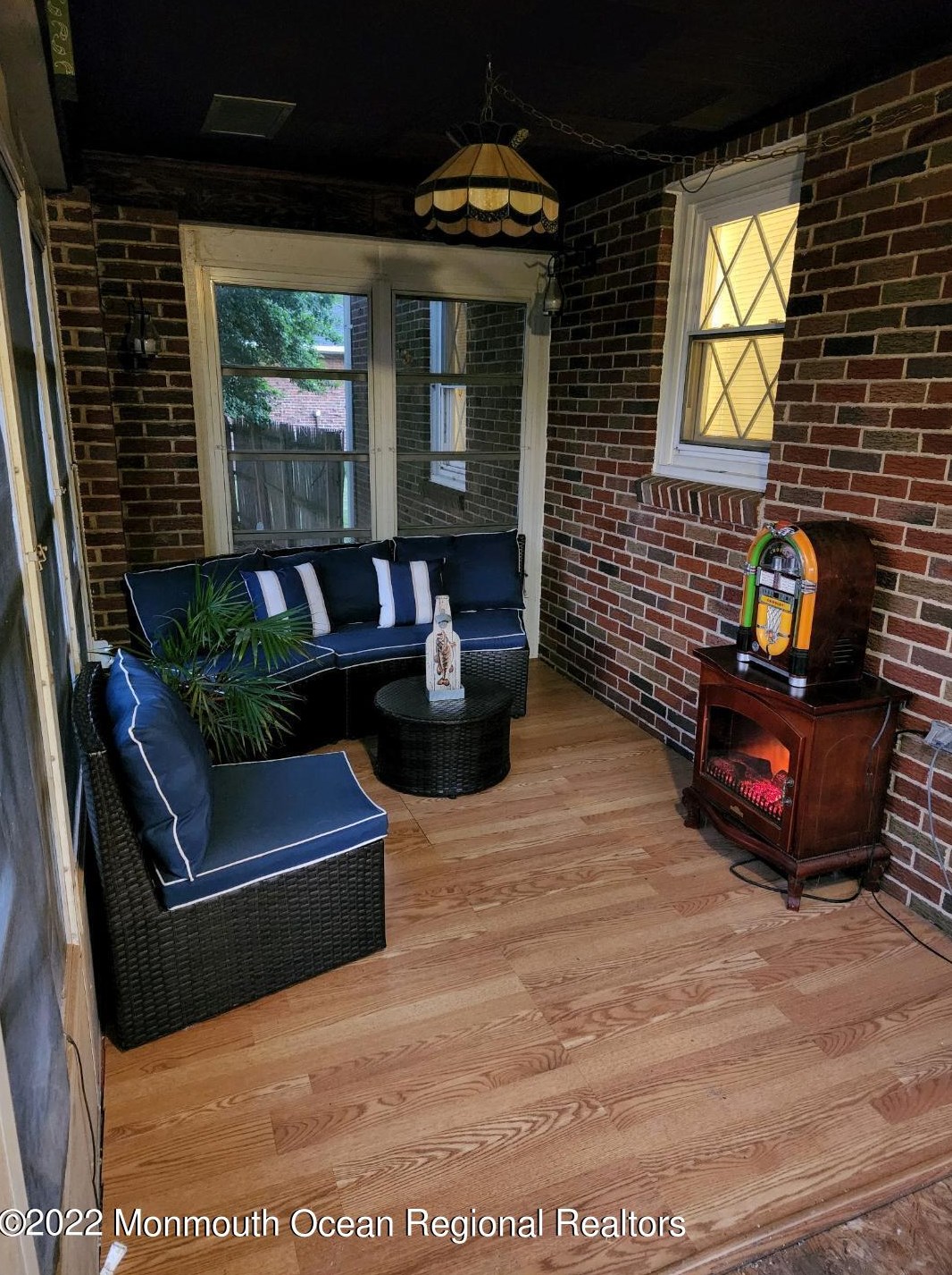 26 Pulaski Ave, Sayreville, NJ 08872-1648