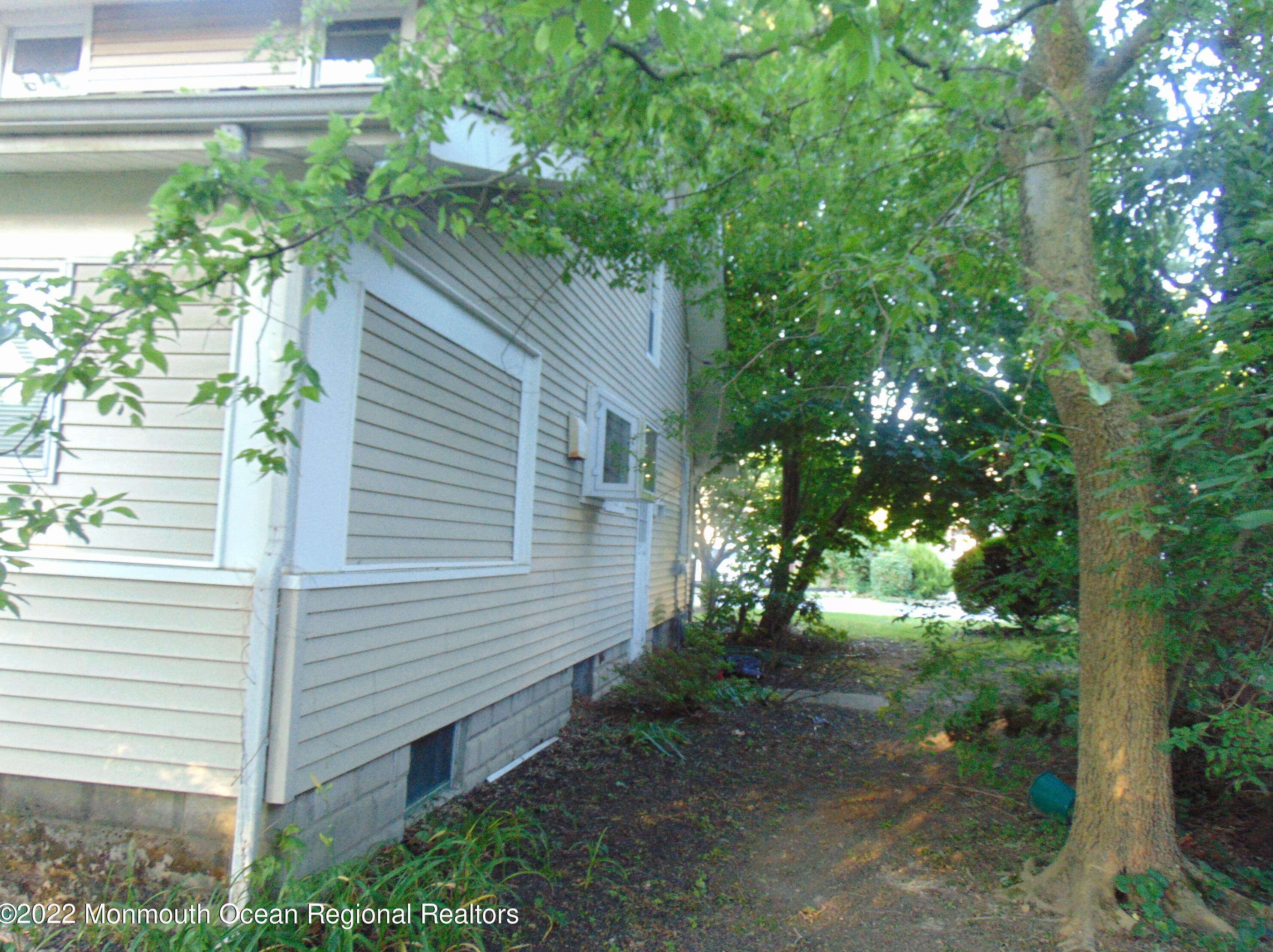 329 Barnegat Blvd, Beachwood NJ  08722-2910 exterior