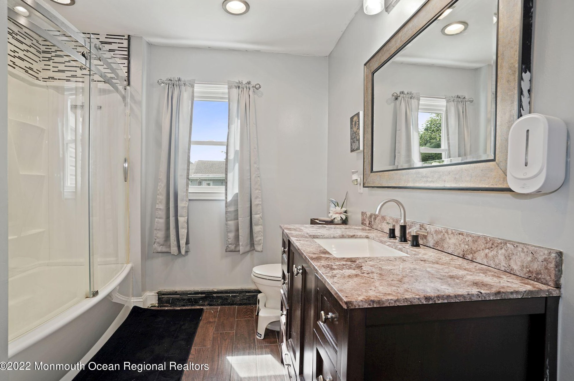 1137 Beachwood Blvd, Beachwood NJ  08722-2203 exterior