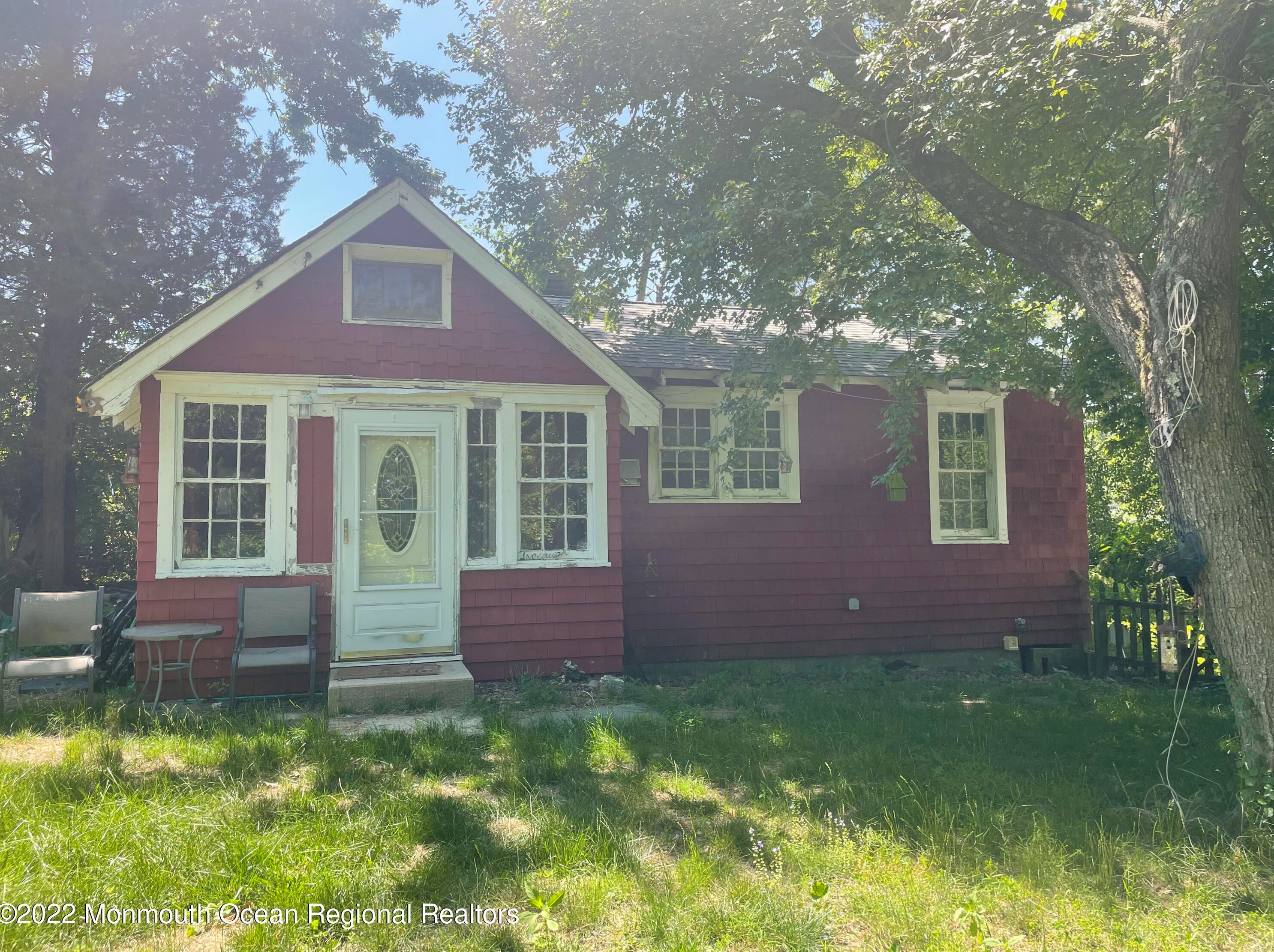 1808 2nd Ave, Toms River, NJ 08757-3513