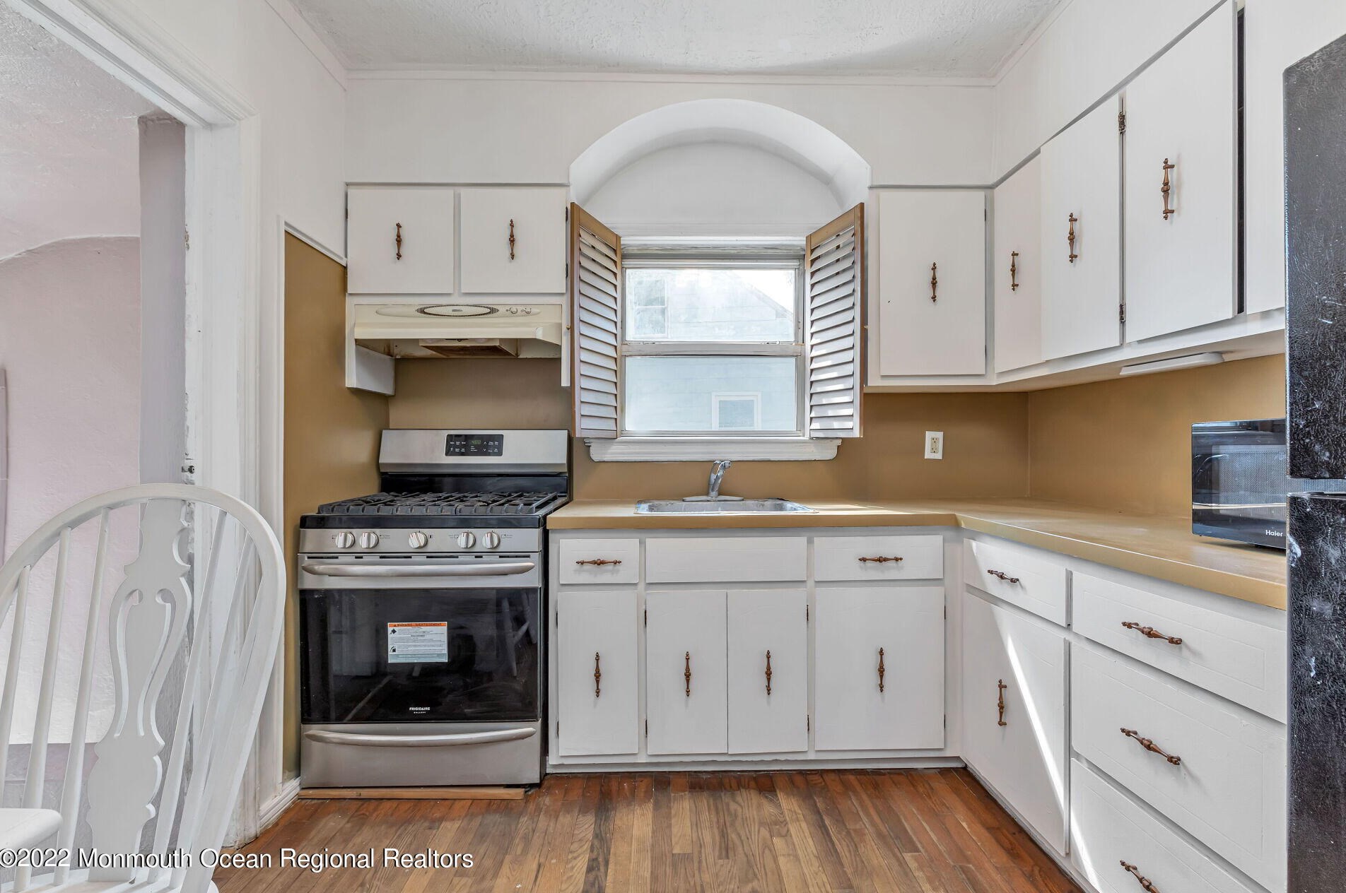 16 Newman St, Ideal Beach NJ  07734-3043 exterior