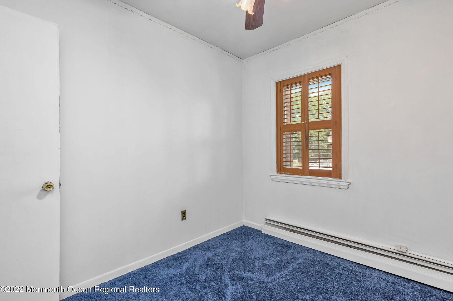 16 Newman St, Ideal Beach NJ  07734-3043 exterior