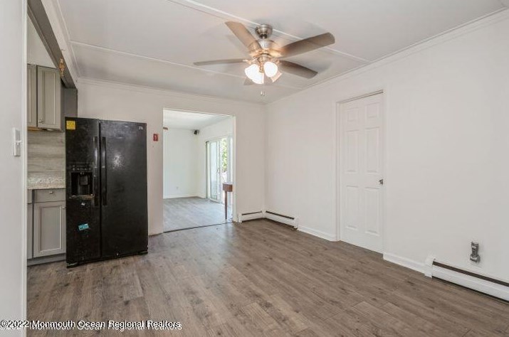 53 Maplewood Ave, Ideal Beach NJ  07734-1133 exterior