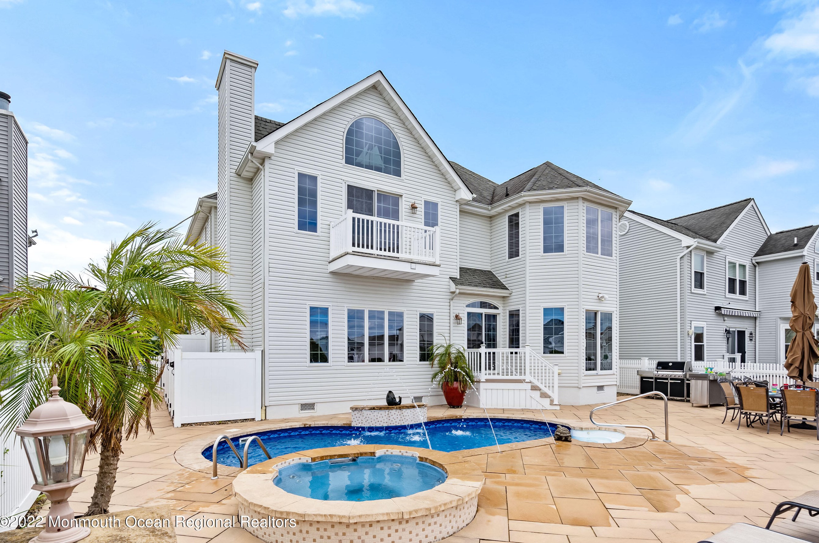 16 Toppinglift Dr, Berkeley Township, NJ 08721