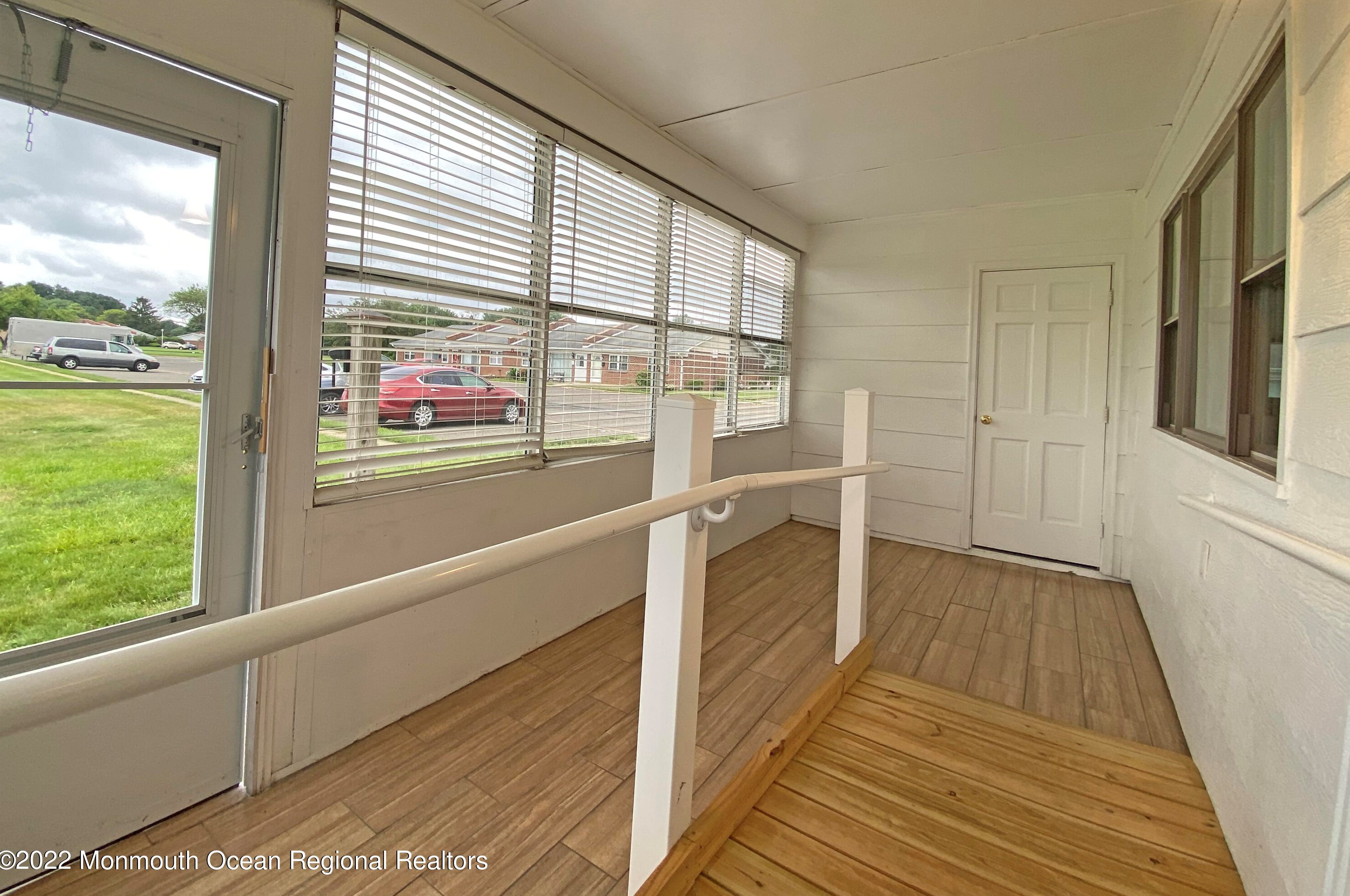 32 River Edge Dr, Bricktown, NJ 08724