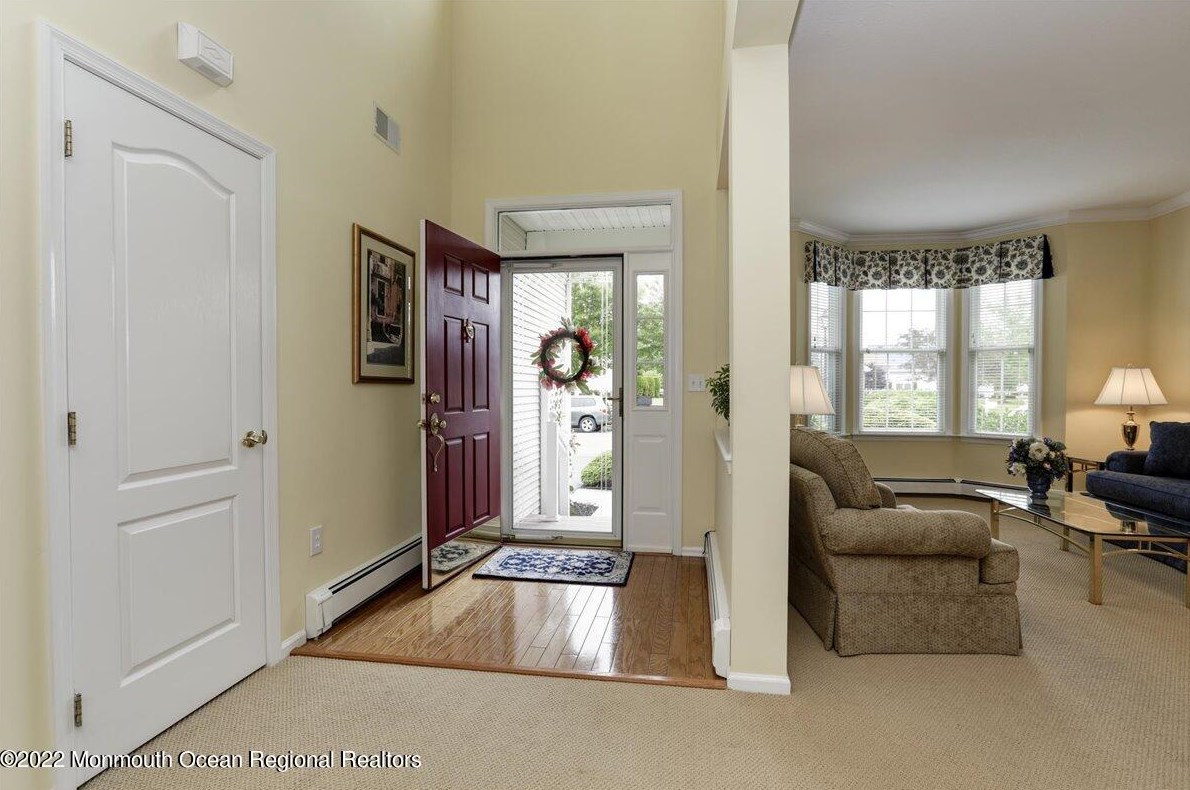 1538 Tanner Ave, Wall Township, NJ 08736-2215