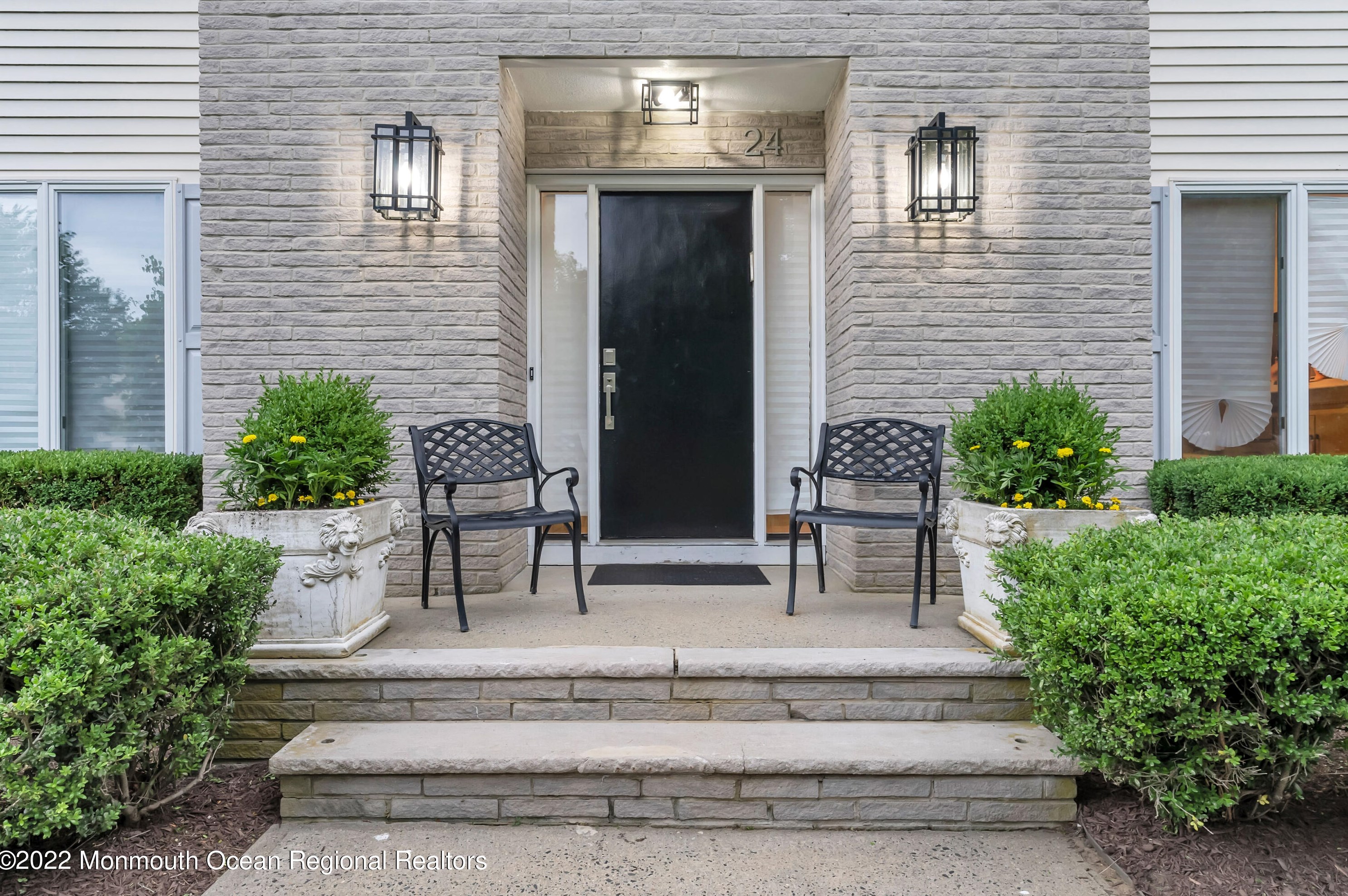 24 Valley Forge Rd, Tinton Falls, NJ 07724
