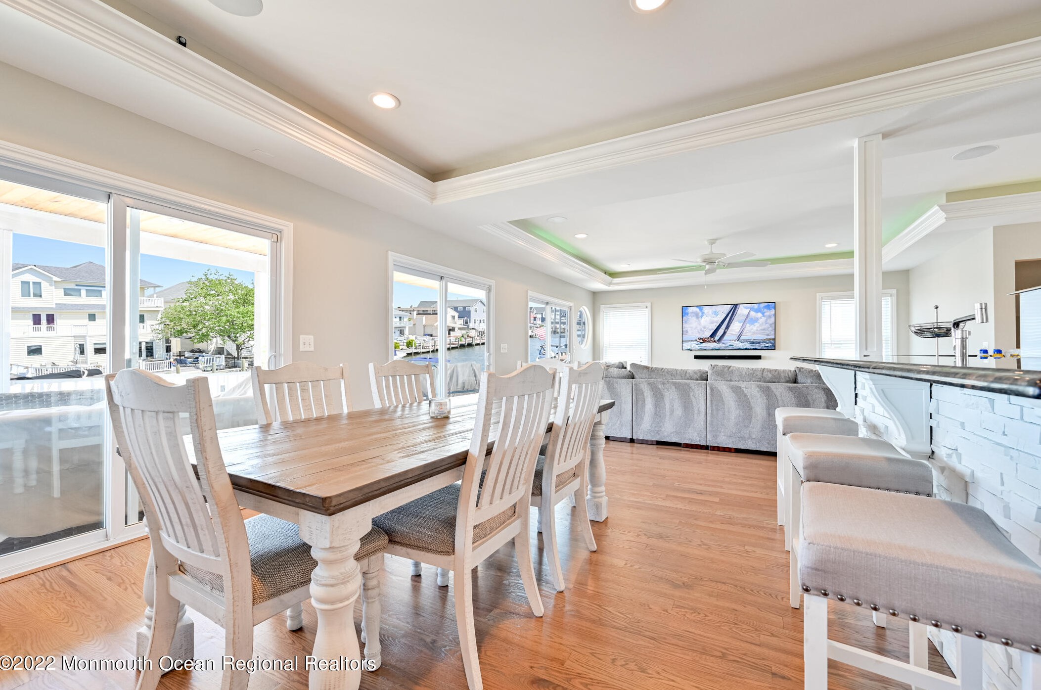 29 Neptune Rd, Toms River NJ  08753-2030 exterior