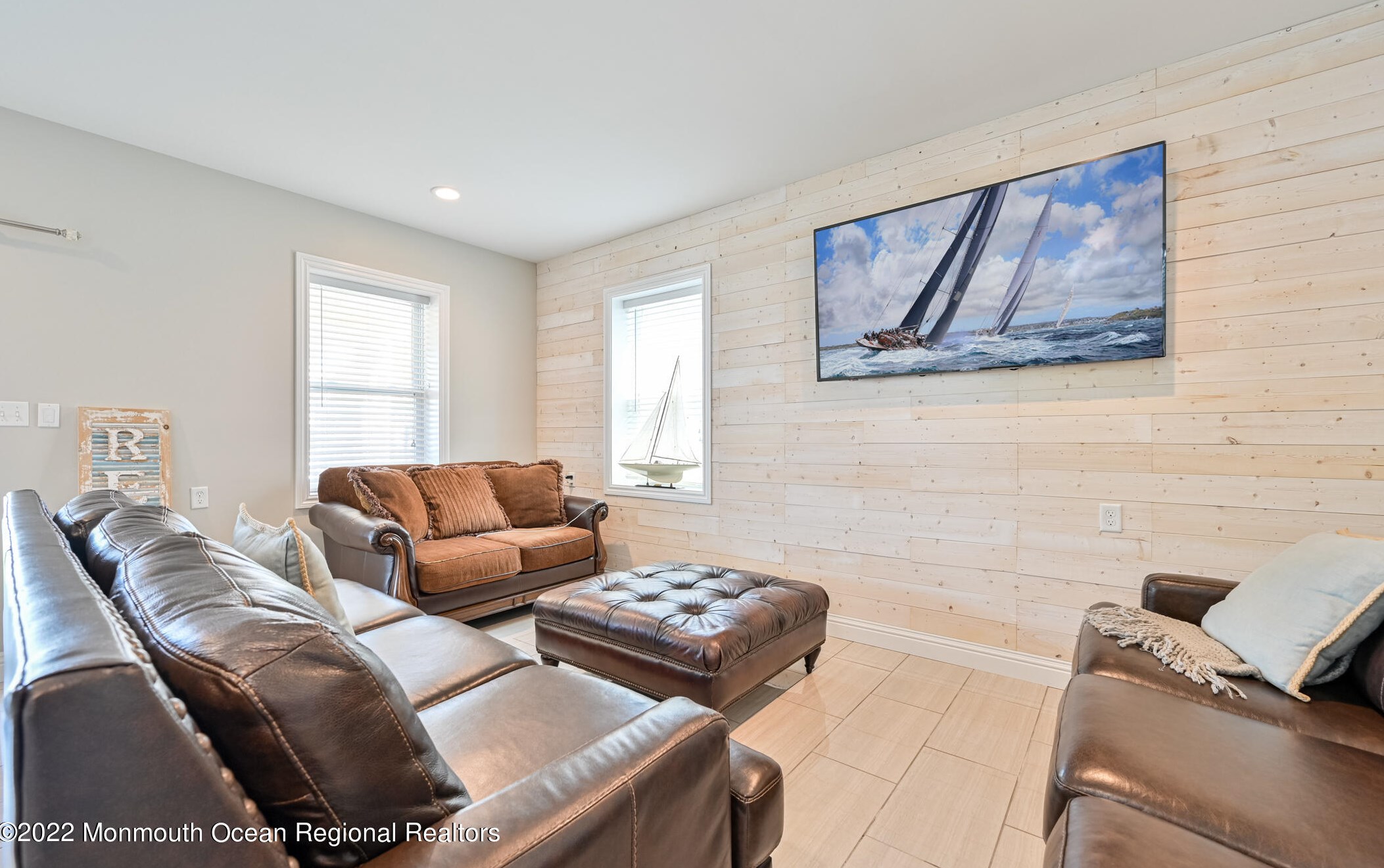 29 Neptune Rd, Toms River NJ  08753-2030 exterior