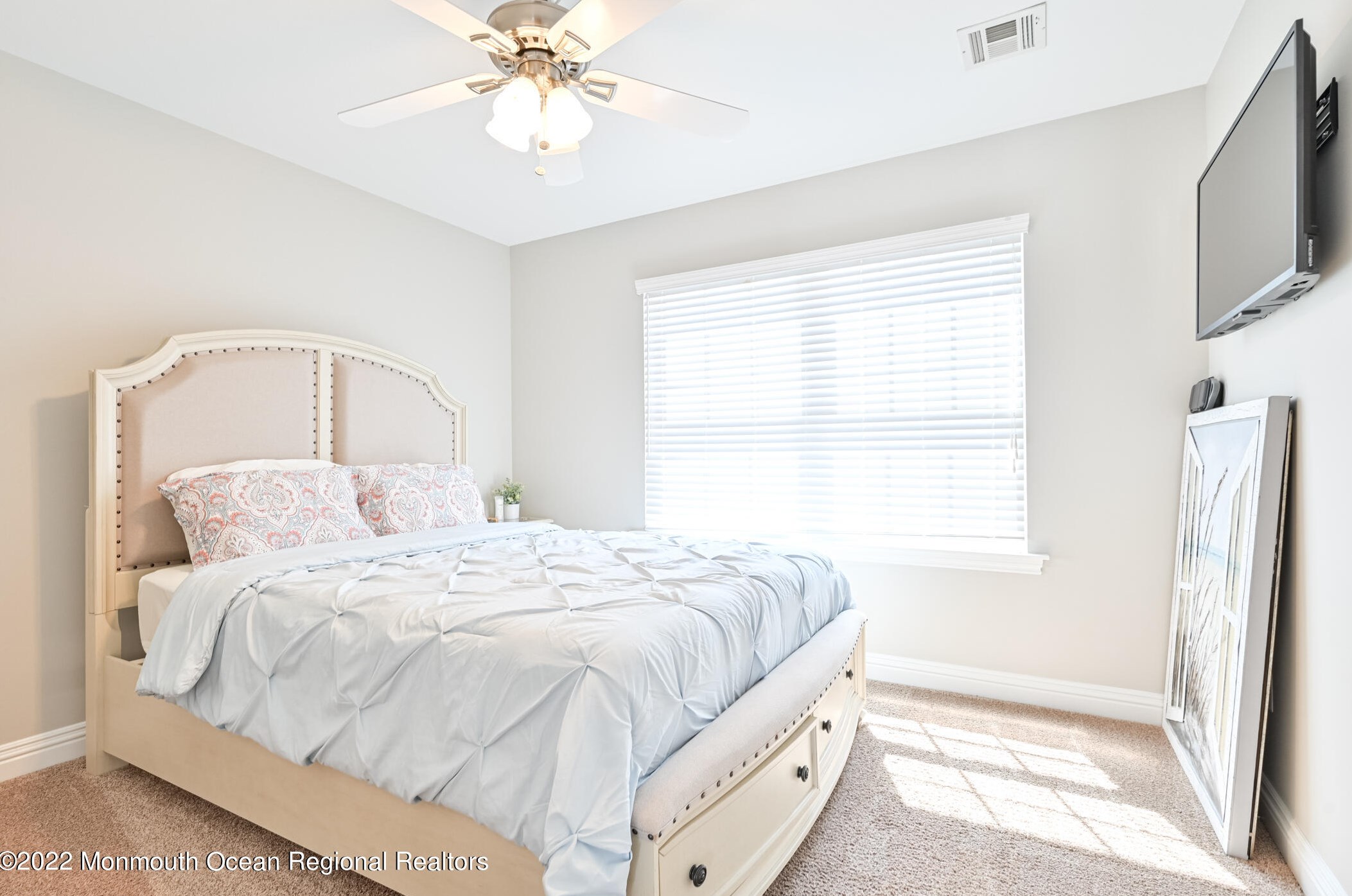 29 Neptune Rd, Toms River NJ  08753-2030 exterior