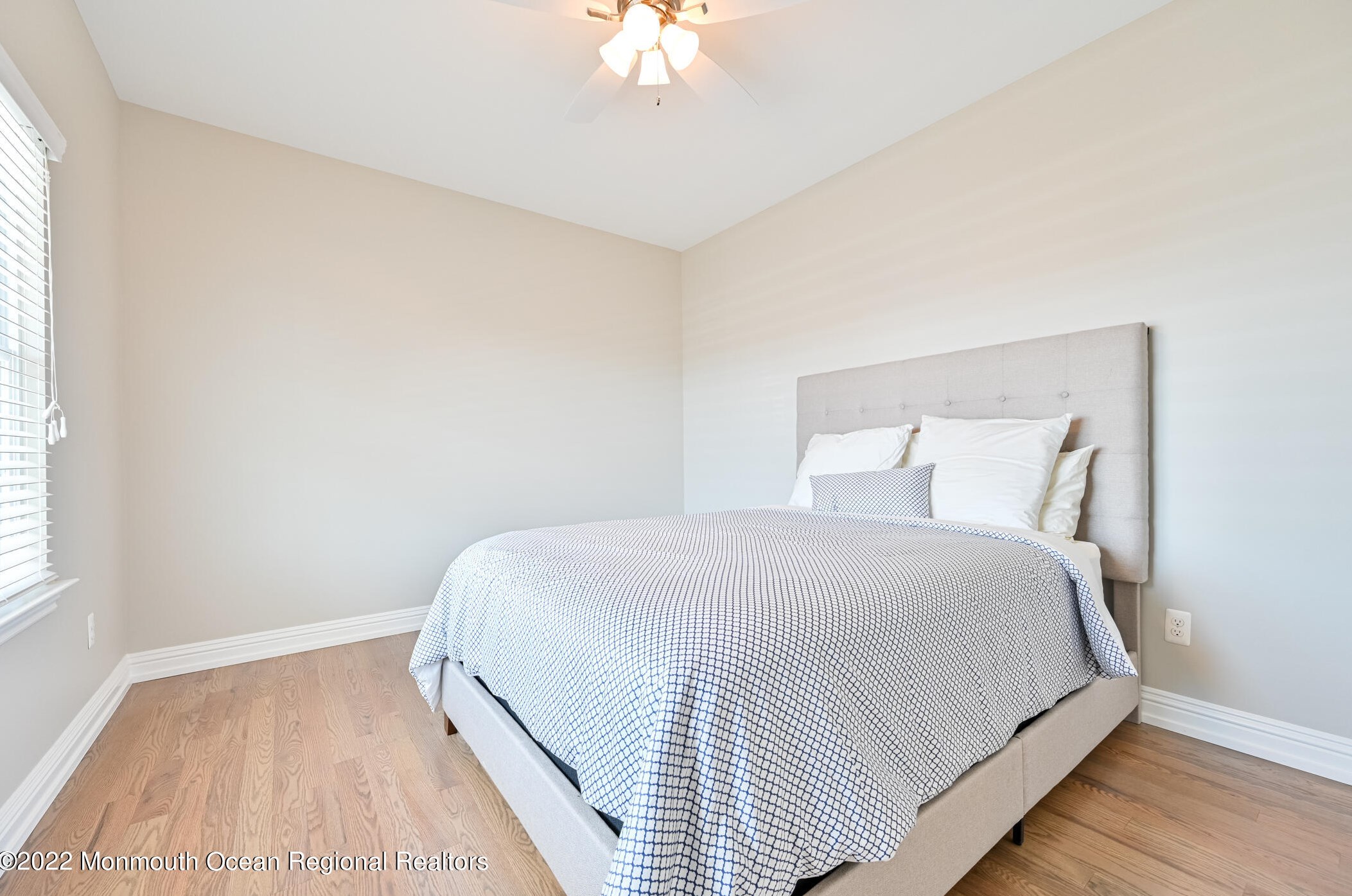 29 Neptune Rd, Toms River NJ  08753-2030 exterior