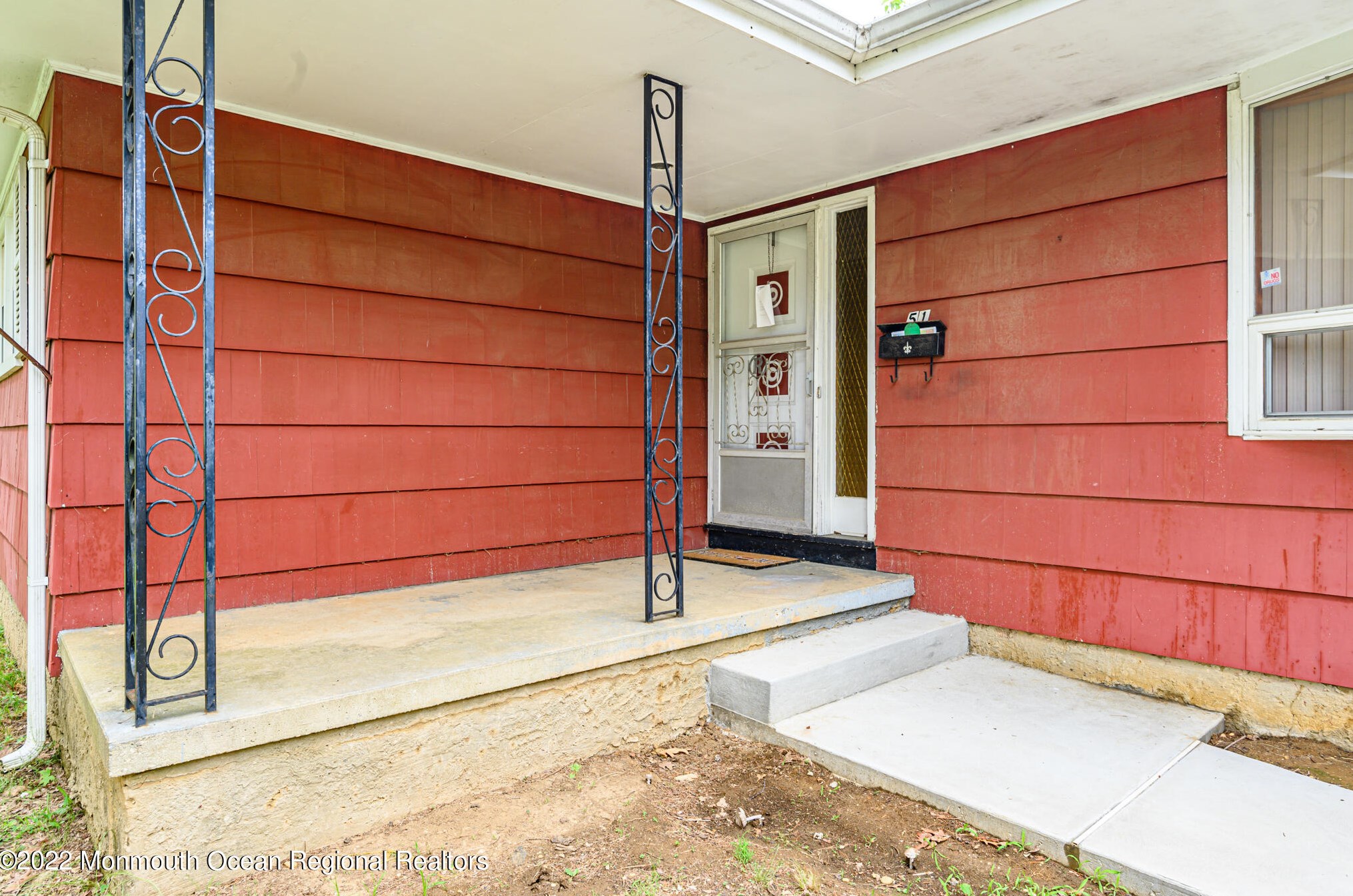 51 Stokes St, East Freehold, NJ 07728