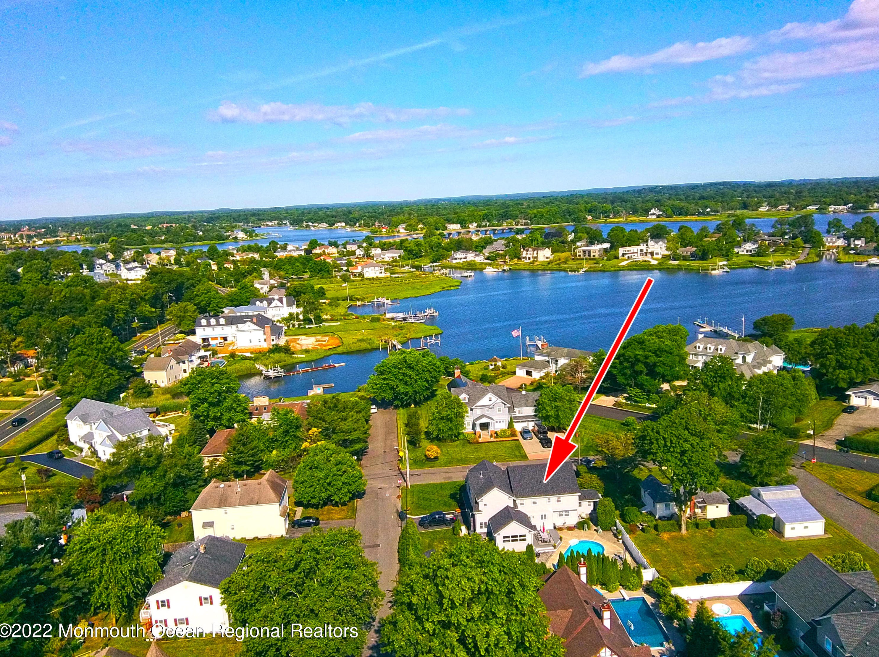 15 Bayview Pl, Oceanport, NJ 07757-1648
