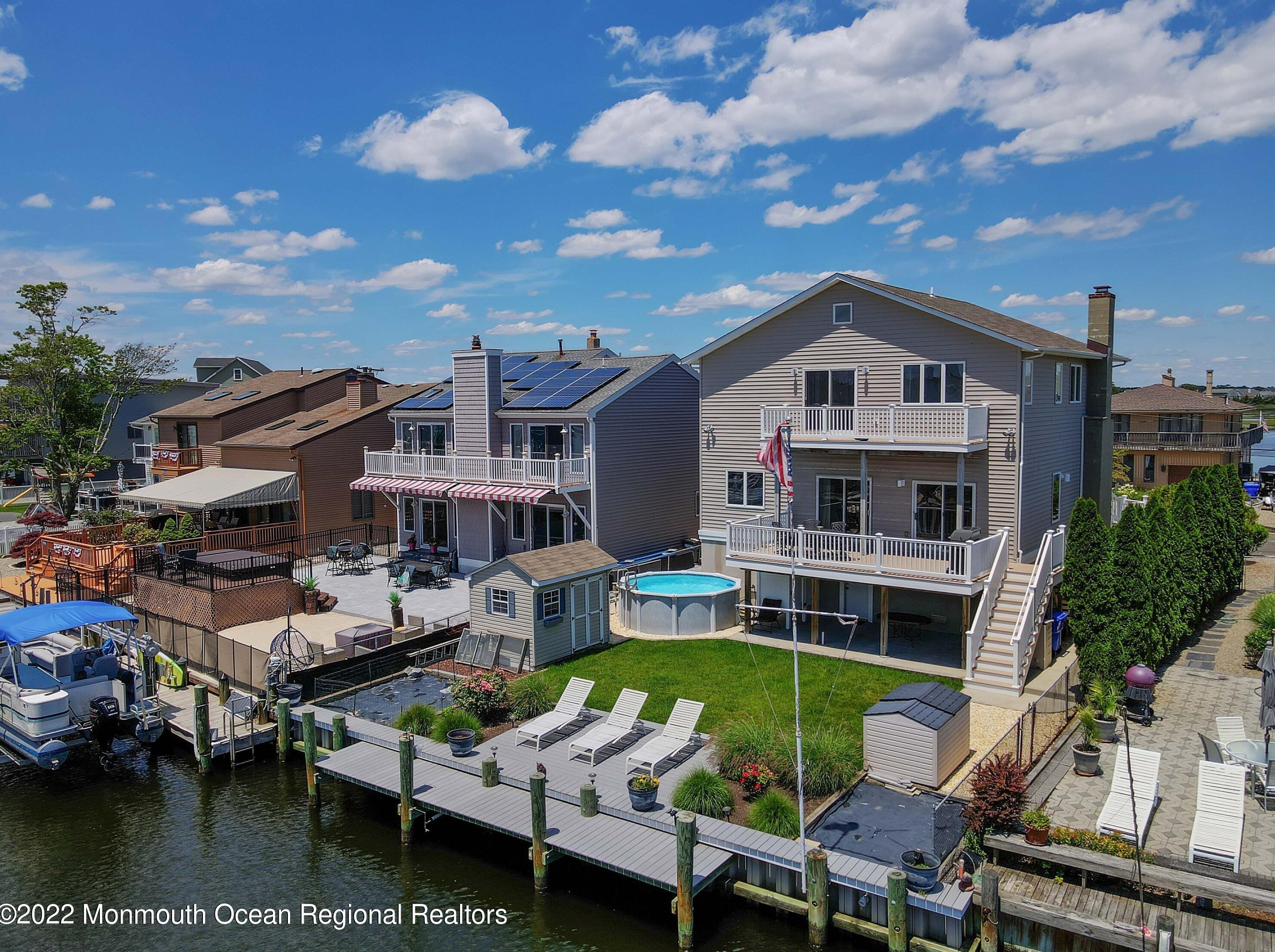 39 Toronto Dr, Bricktown, NJ 08723