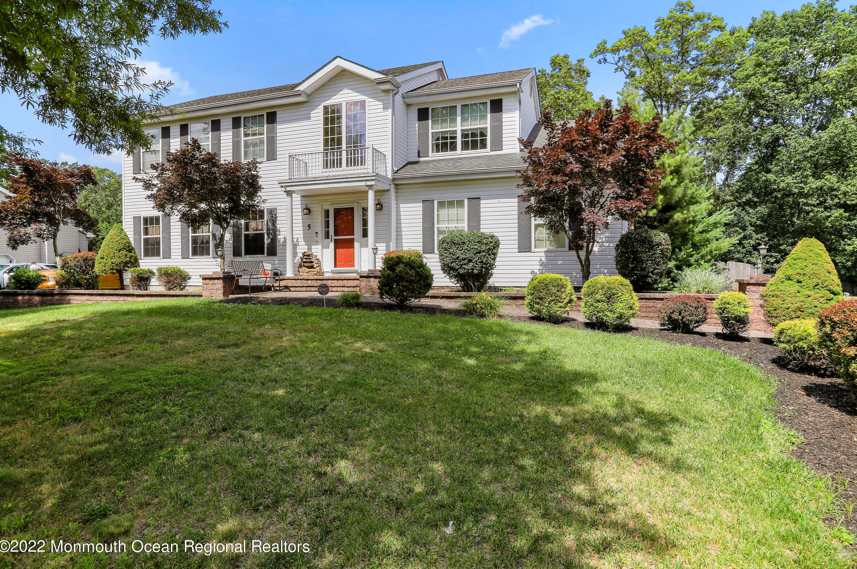 5 Sherrybrooke Dr, Wall Township, NJ 07731-3112