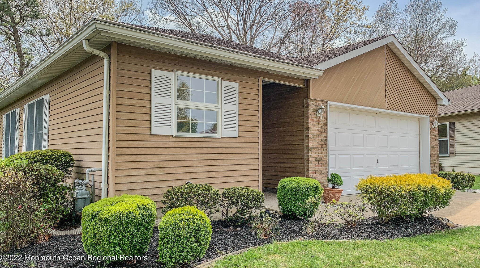 1471 Falconcrest Ct, Toms River, NJ 08755-0805