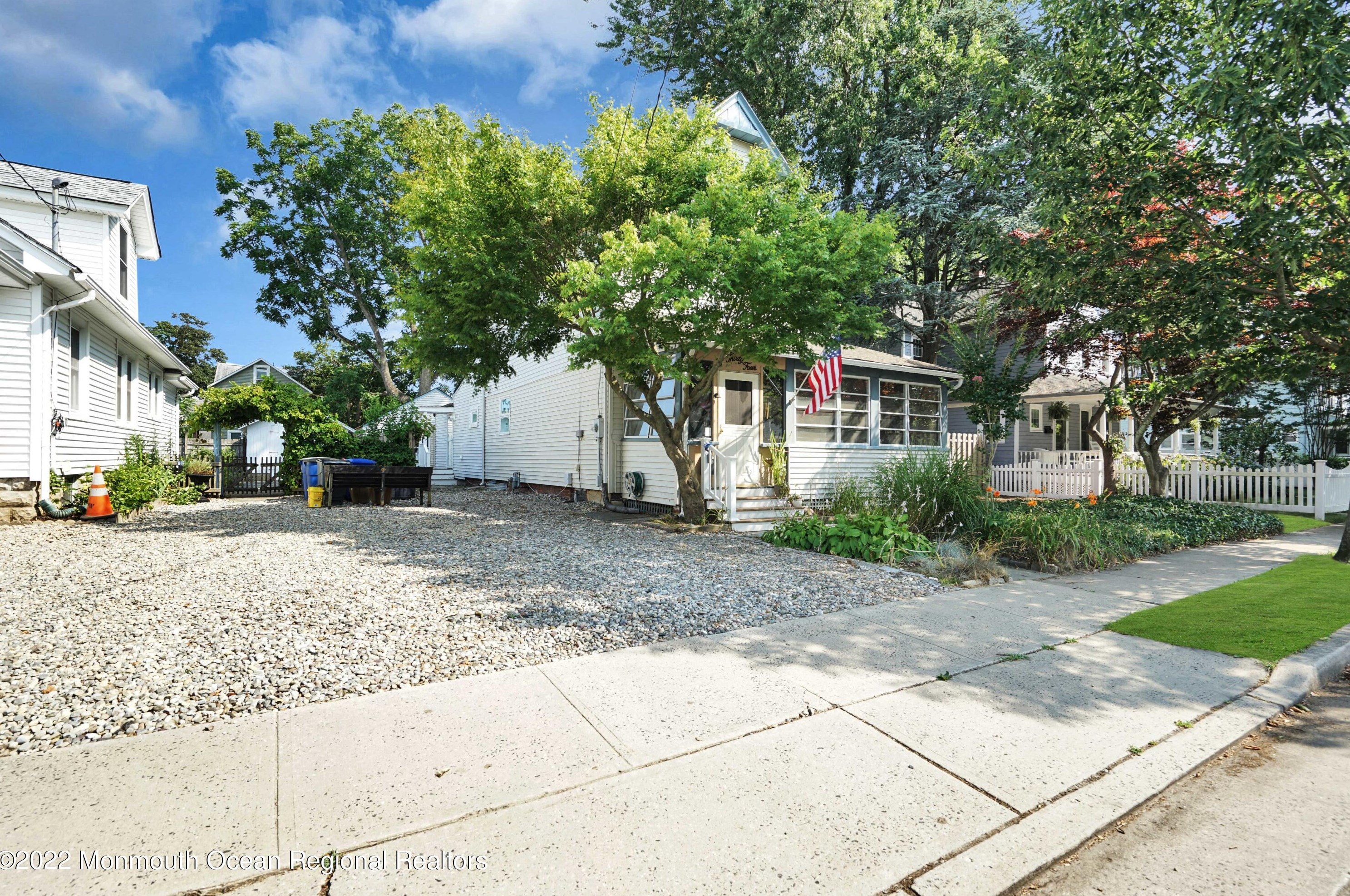 34 Parker Ave, Wall Township NJ  08736-3006 exterior