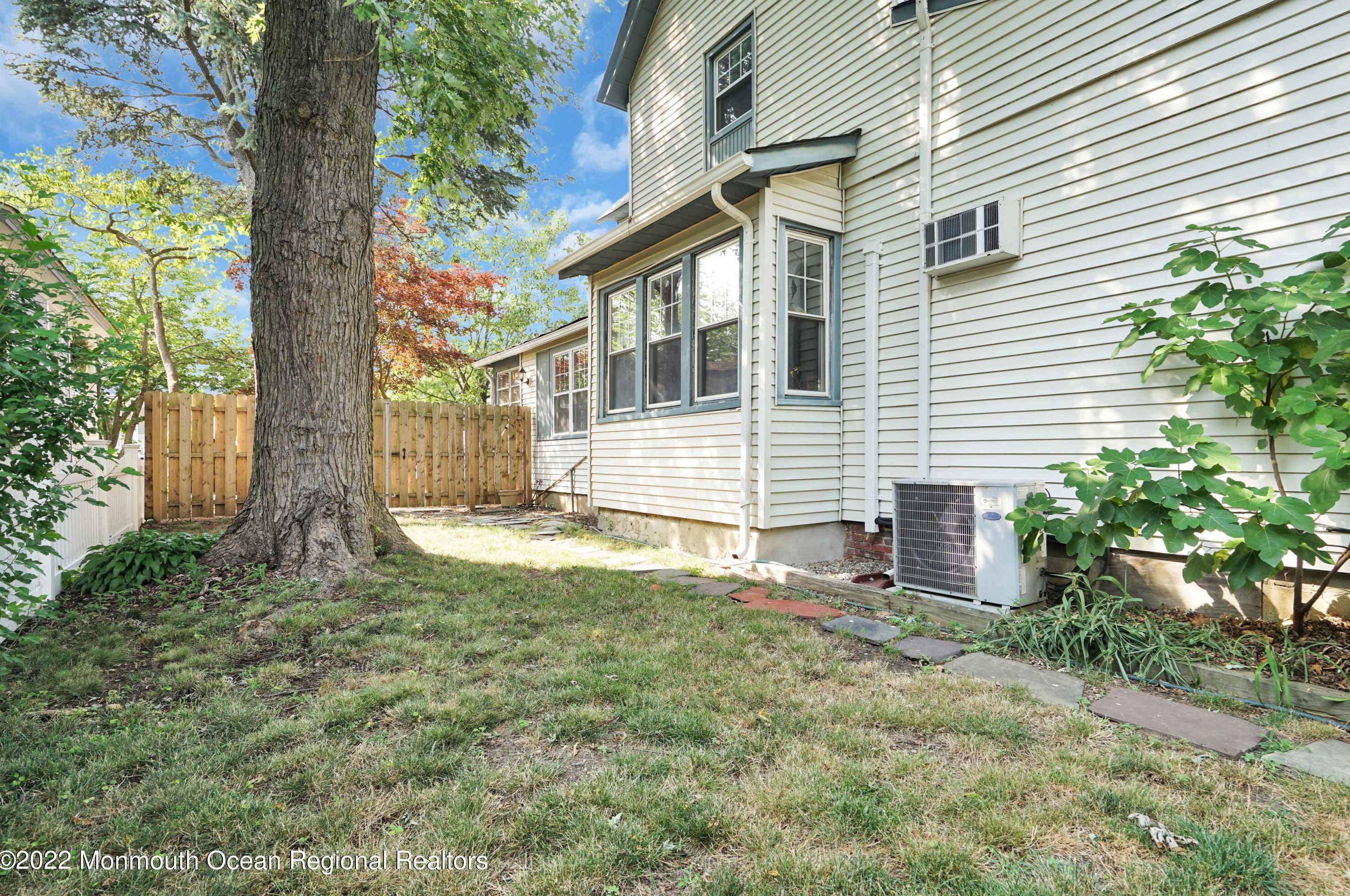 34 Parker Ave, Wall Township NJ  08736-3006 exterior