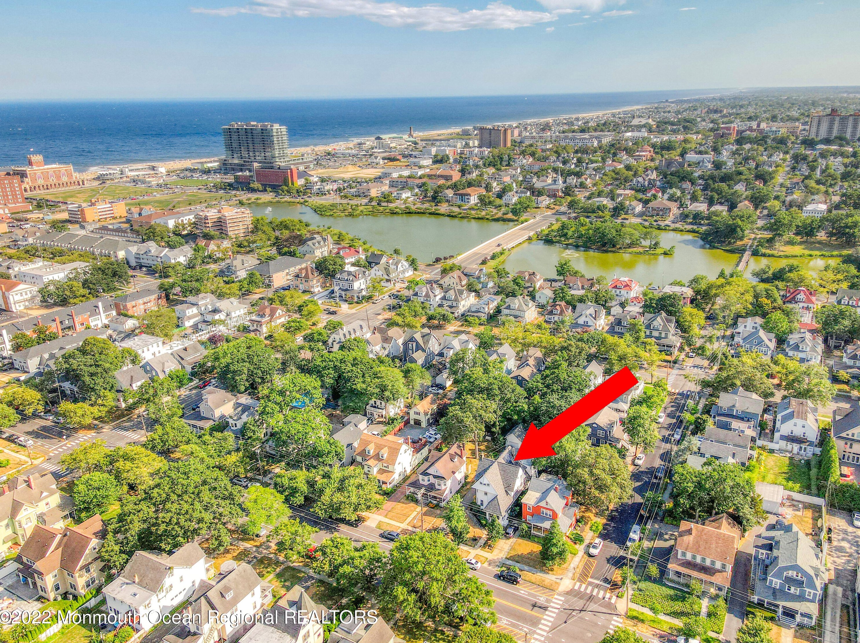 512 7th Ave #apartment #1, Tinton Falls, NJ 07712