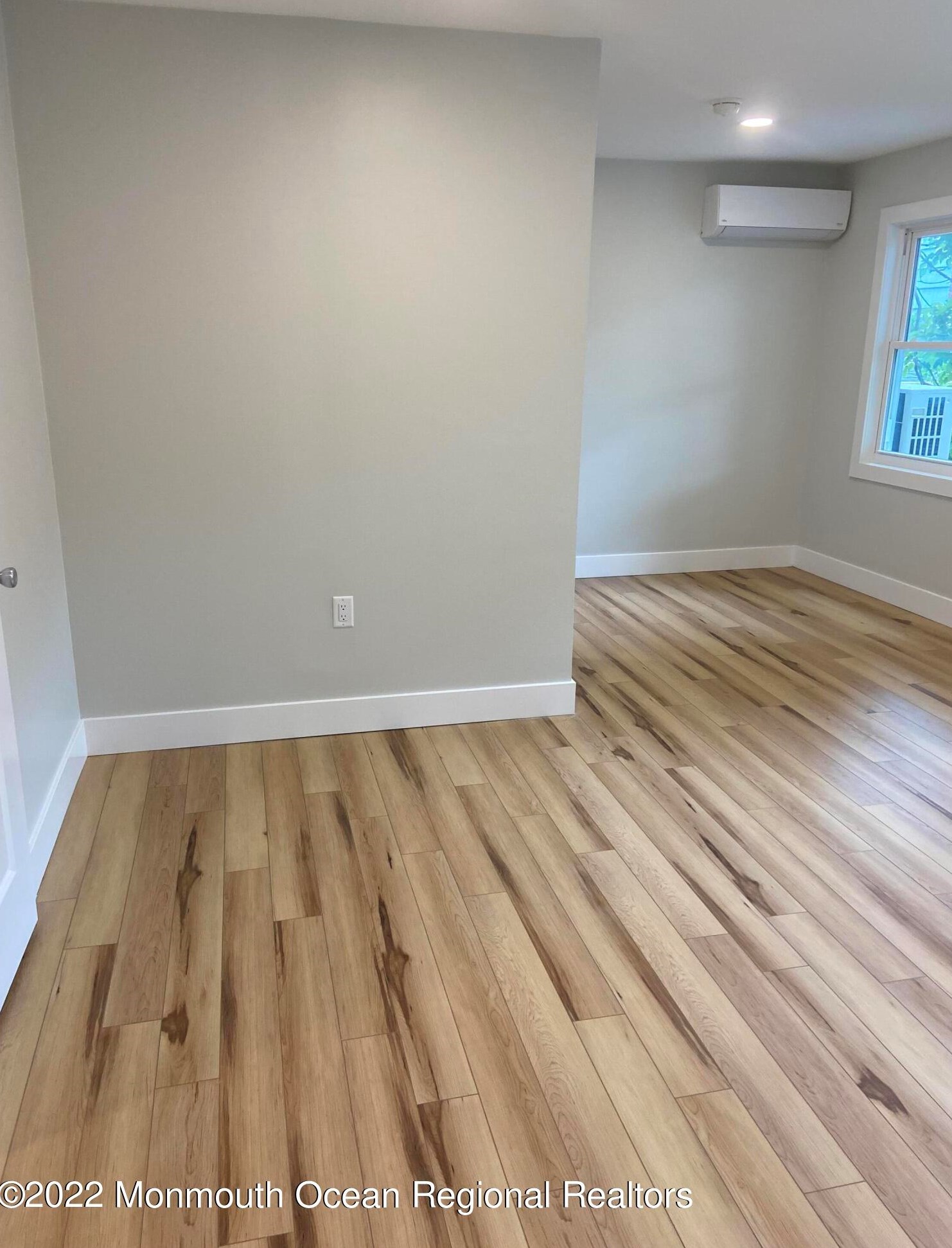 407 8th Ave #2d, Tinton Falls, NJ 07712