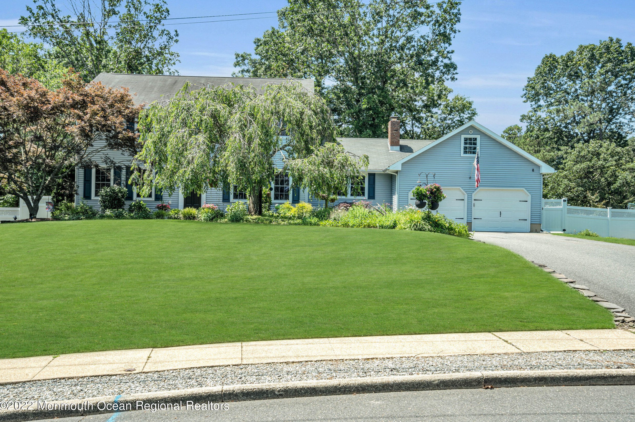553 River Ter, Toms River, NJ 08755-6359