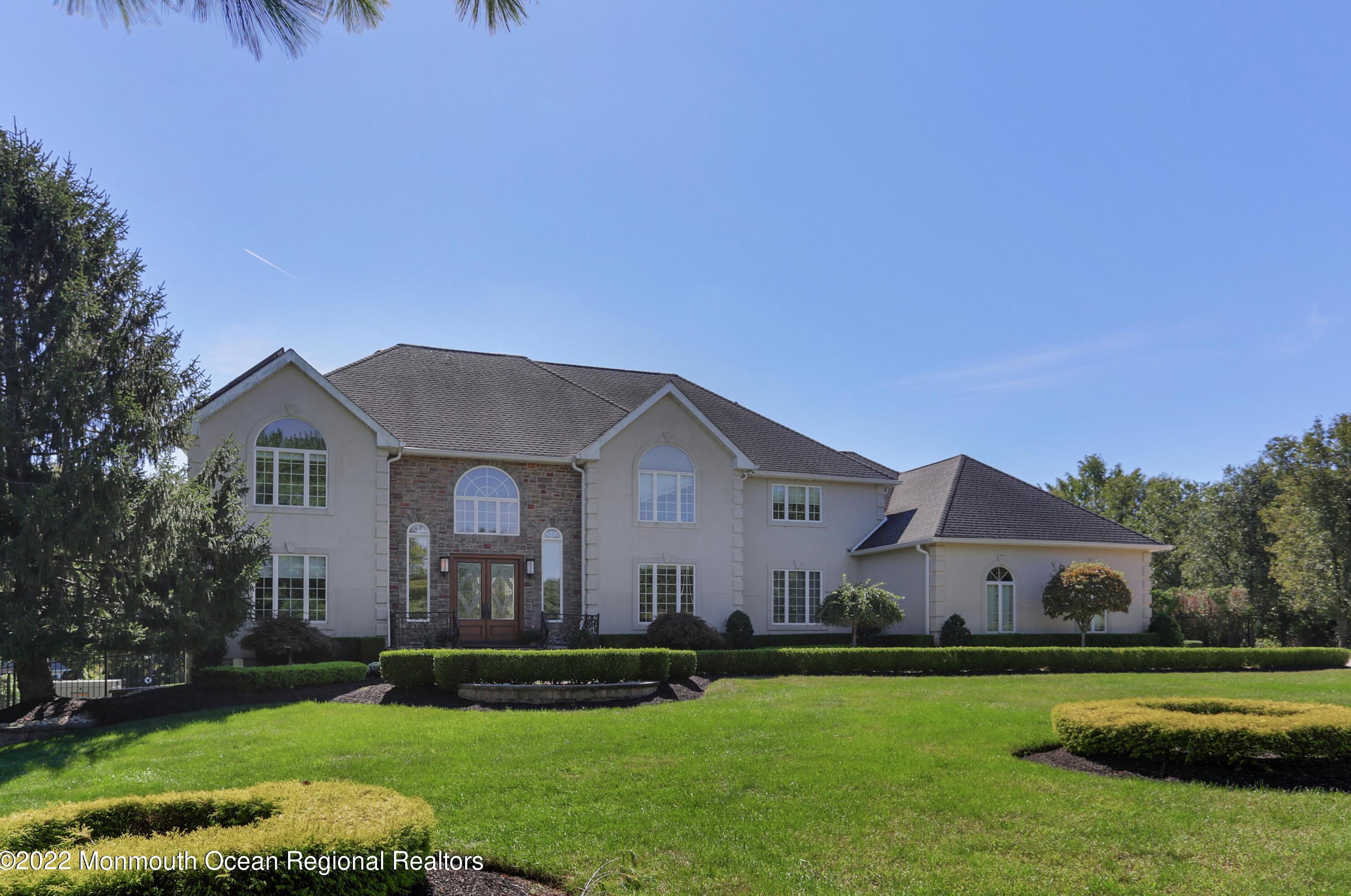 150 Highland Ridge Rd, Millstone Township, NJ 07726-8643