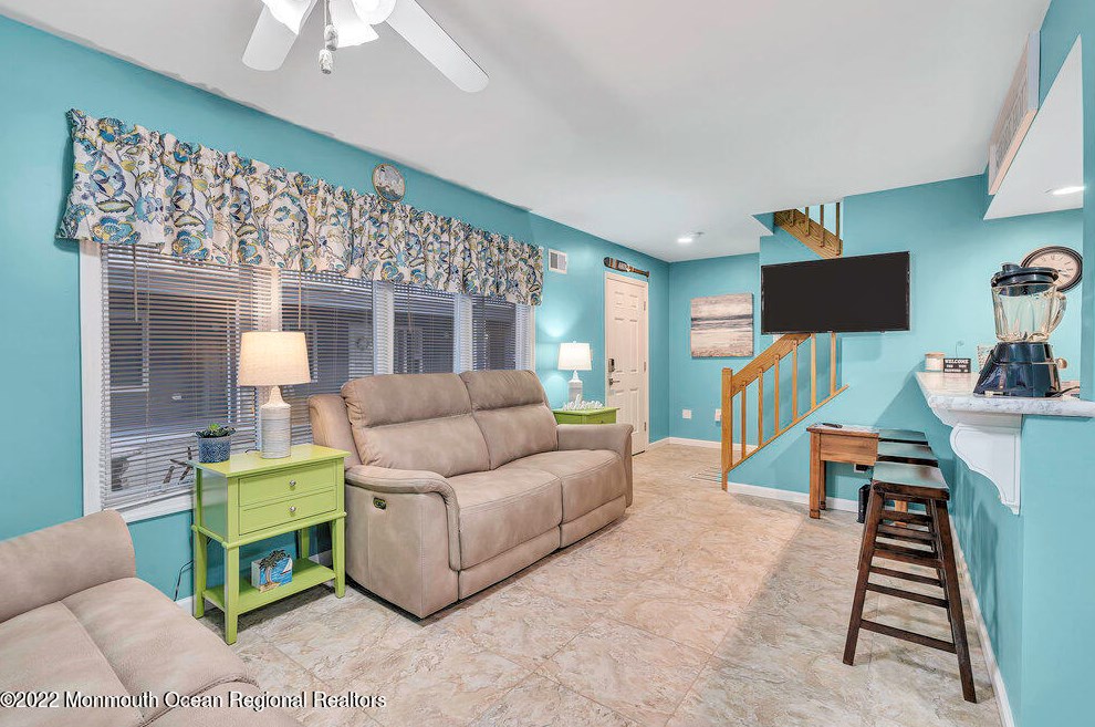 1709 Route 35 #14, Pelican Island, NJ 08751