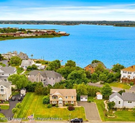 64 Monmouth Pkwy, Monmouth Beach, NJ 07750
