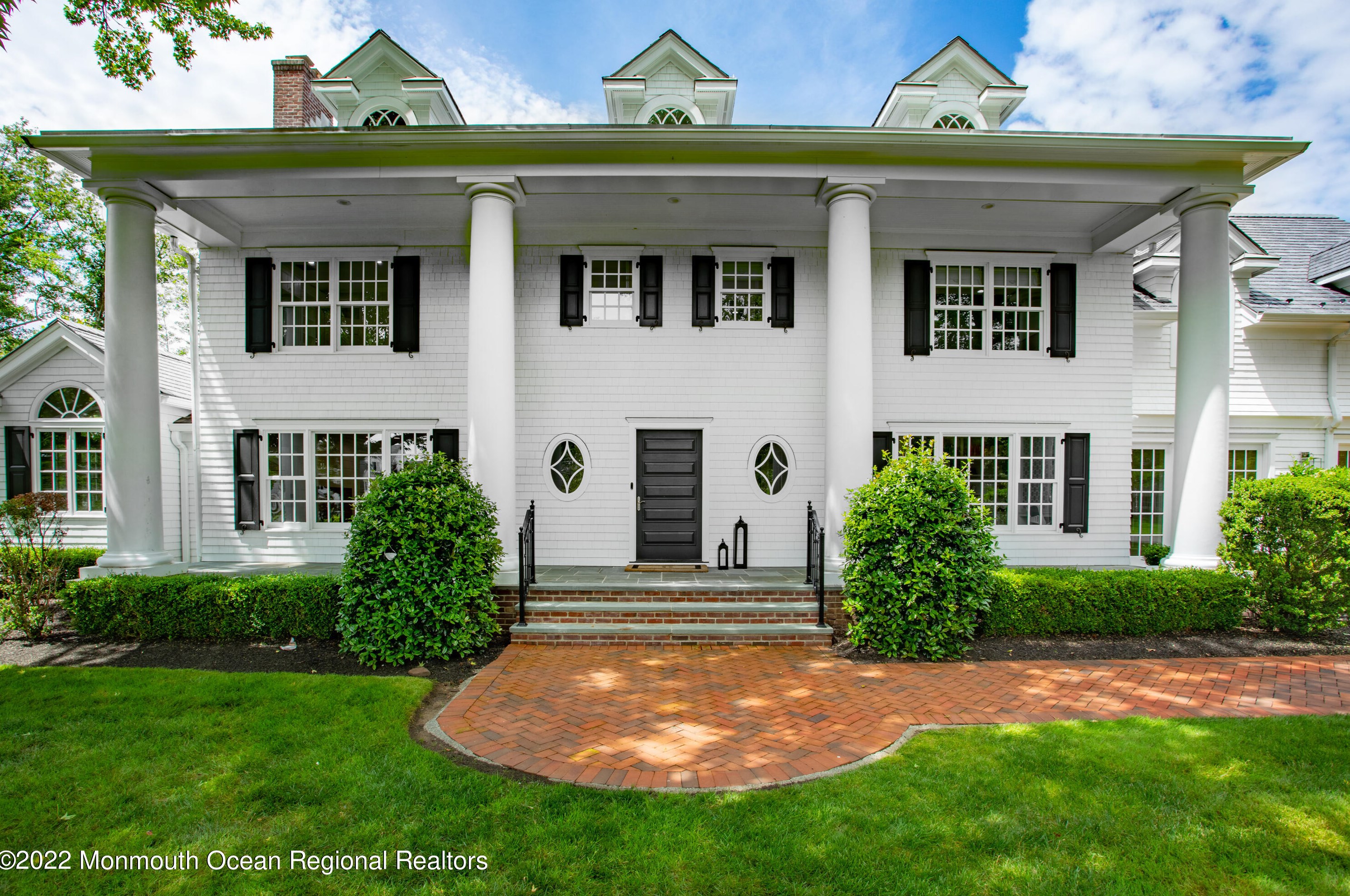 4 Broadmoor Dr, Locust, NJ 07760