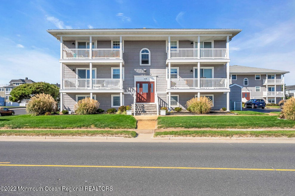 709 Ocean Ave #9, Avon, NJ 07717