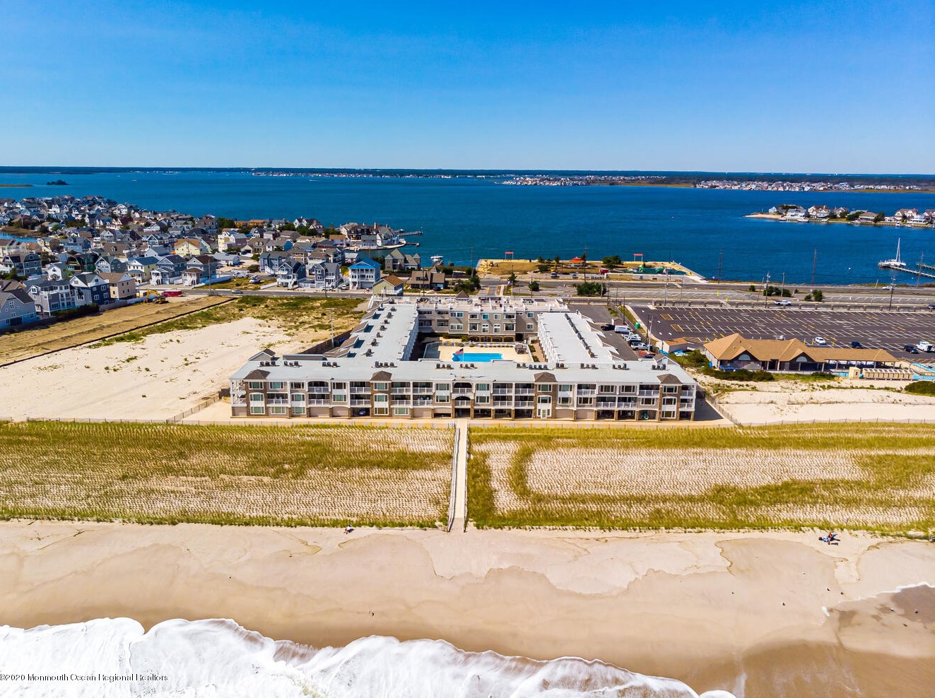 438 Highway 35 N Apt 1301, Mantoloking, NJ 08738